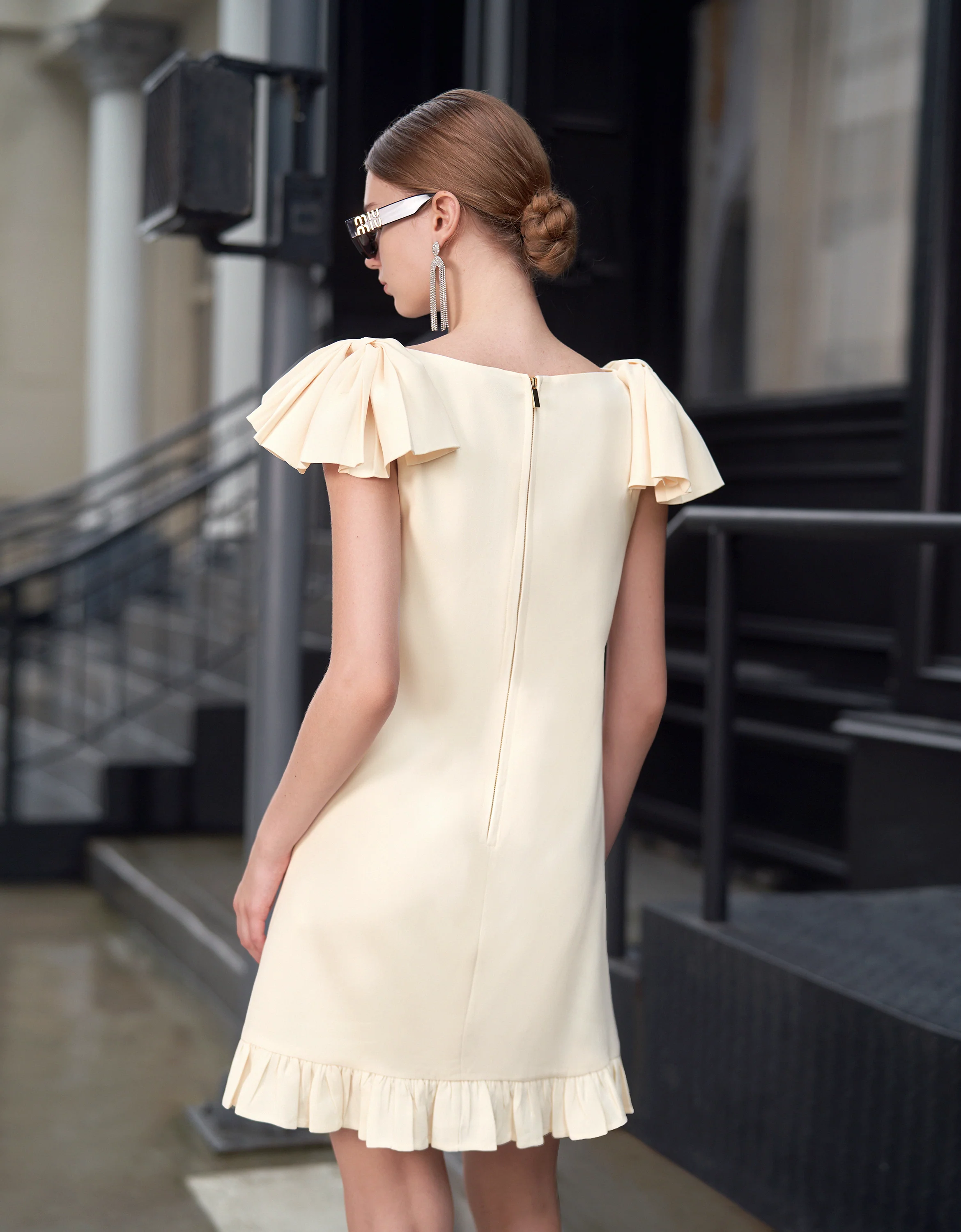 High-grade Acetate Shoulder Bow Dress - Image 8