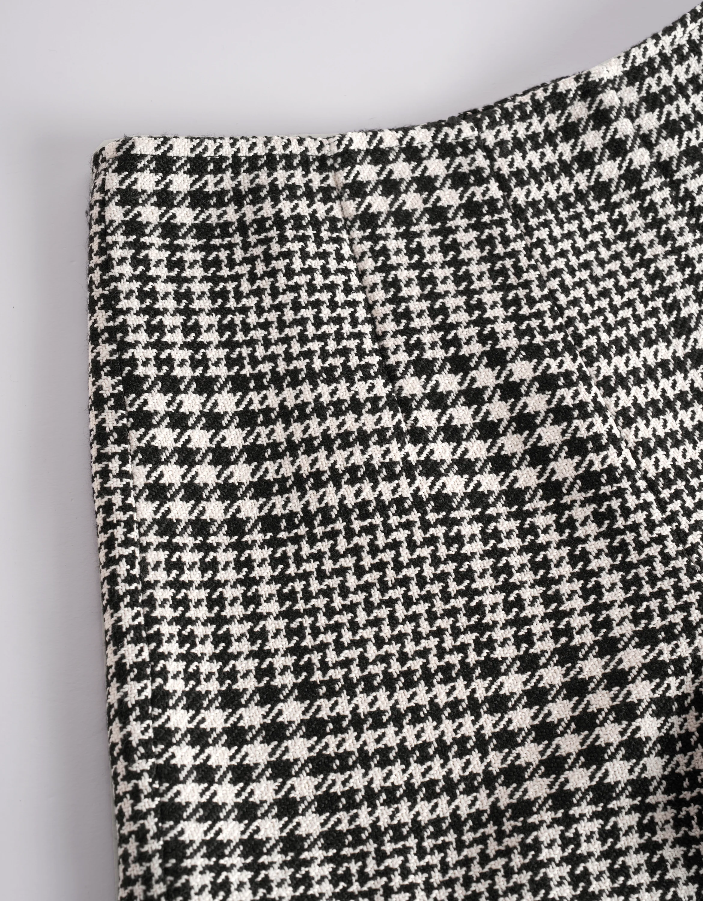 Houndstooth A-line Shorts - Image 6