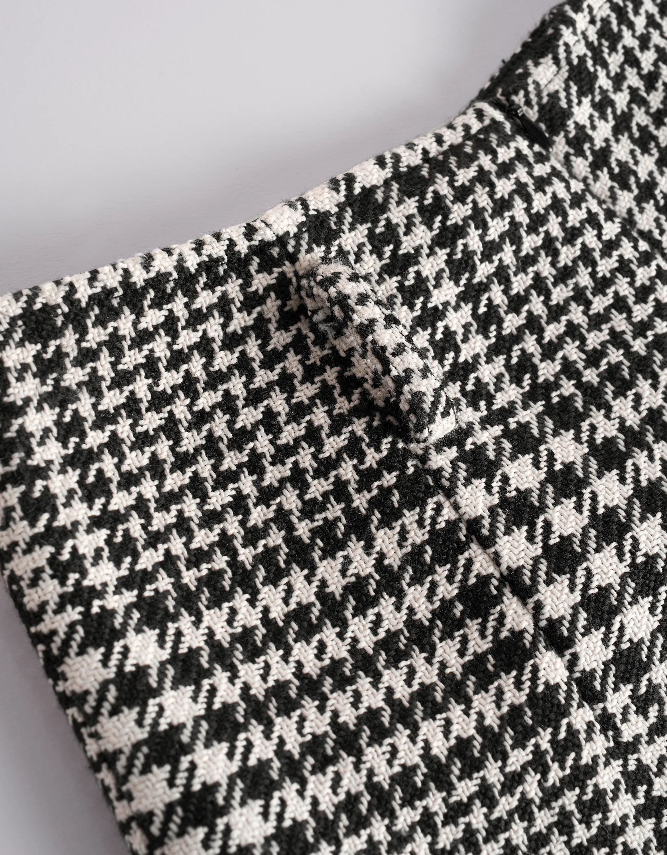 Houndstooth A-line Shorts - Image 8