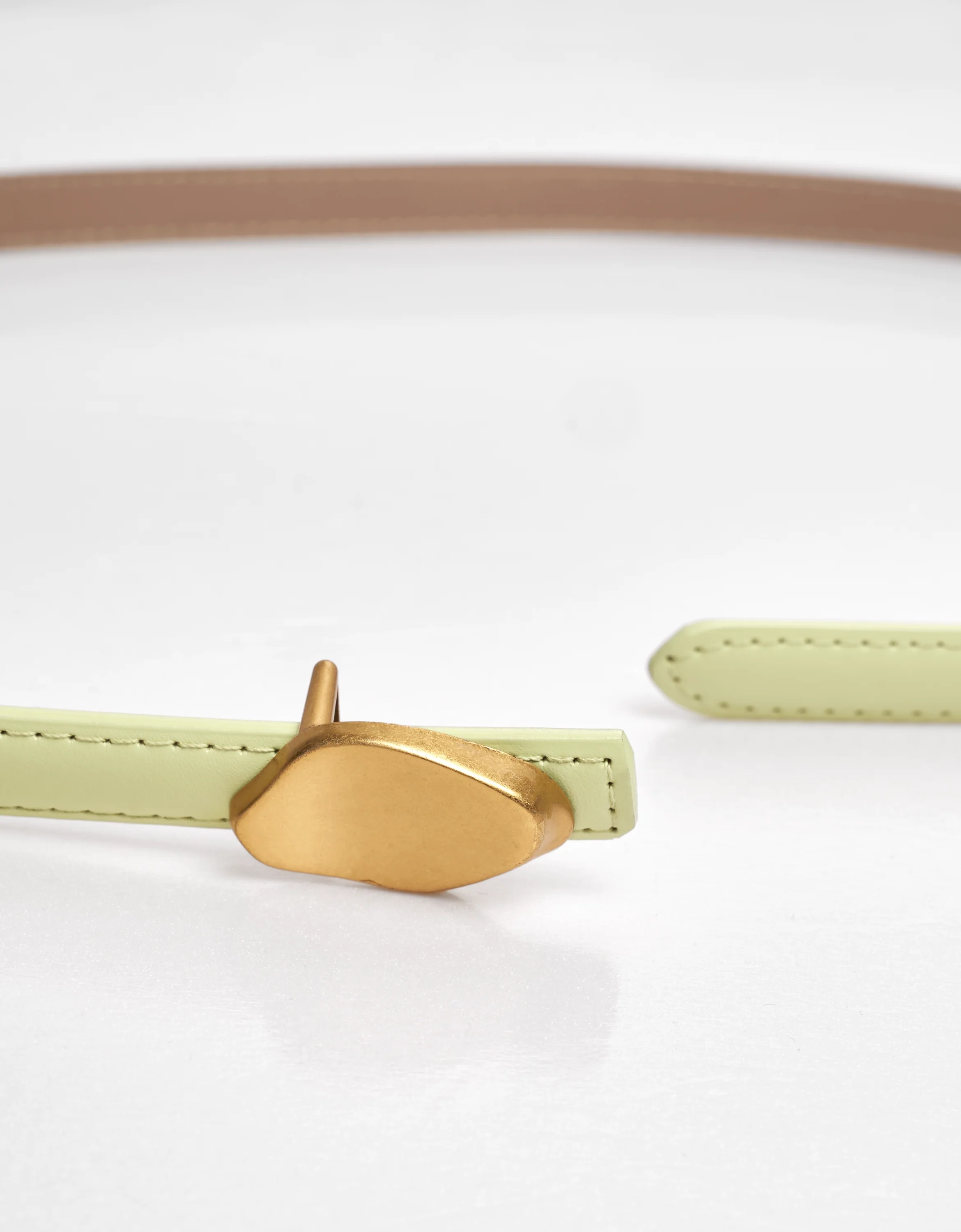 Irregular Metal Buckle Thin Leather Belt - Image 9