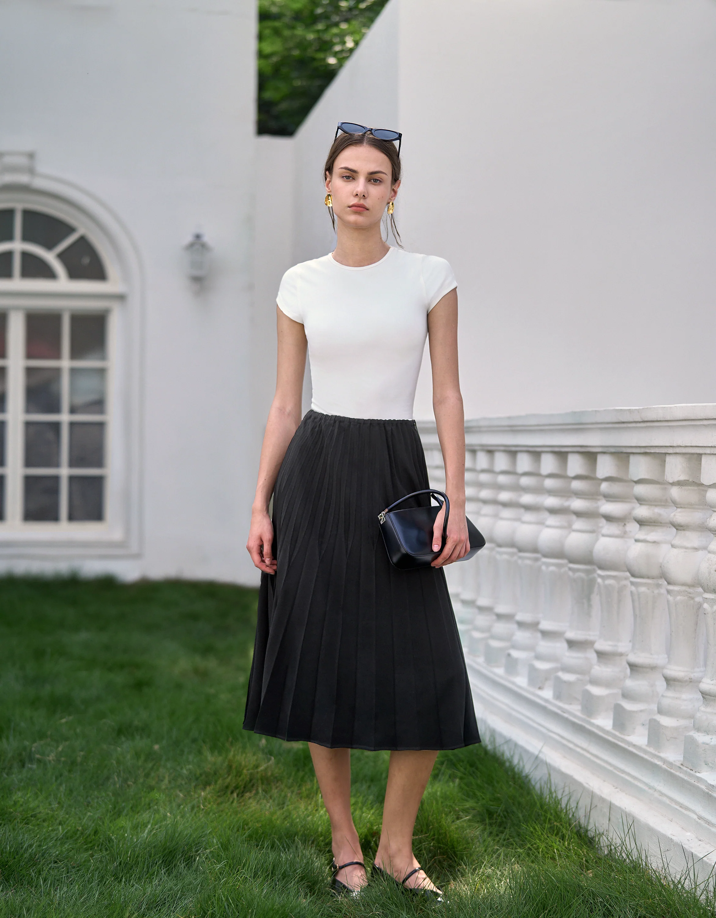 Irregular Pleats A-line Skirt - Image 3