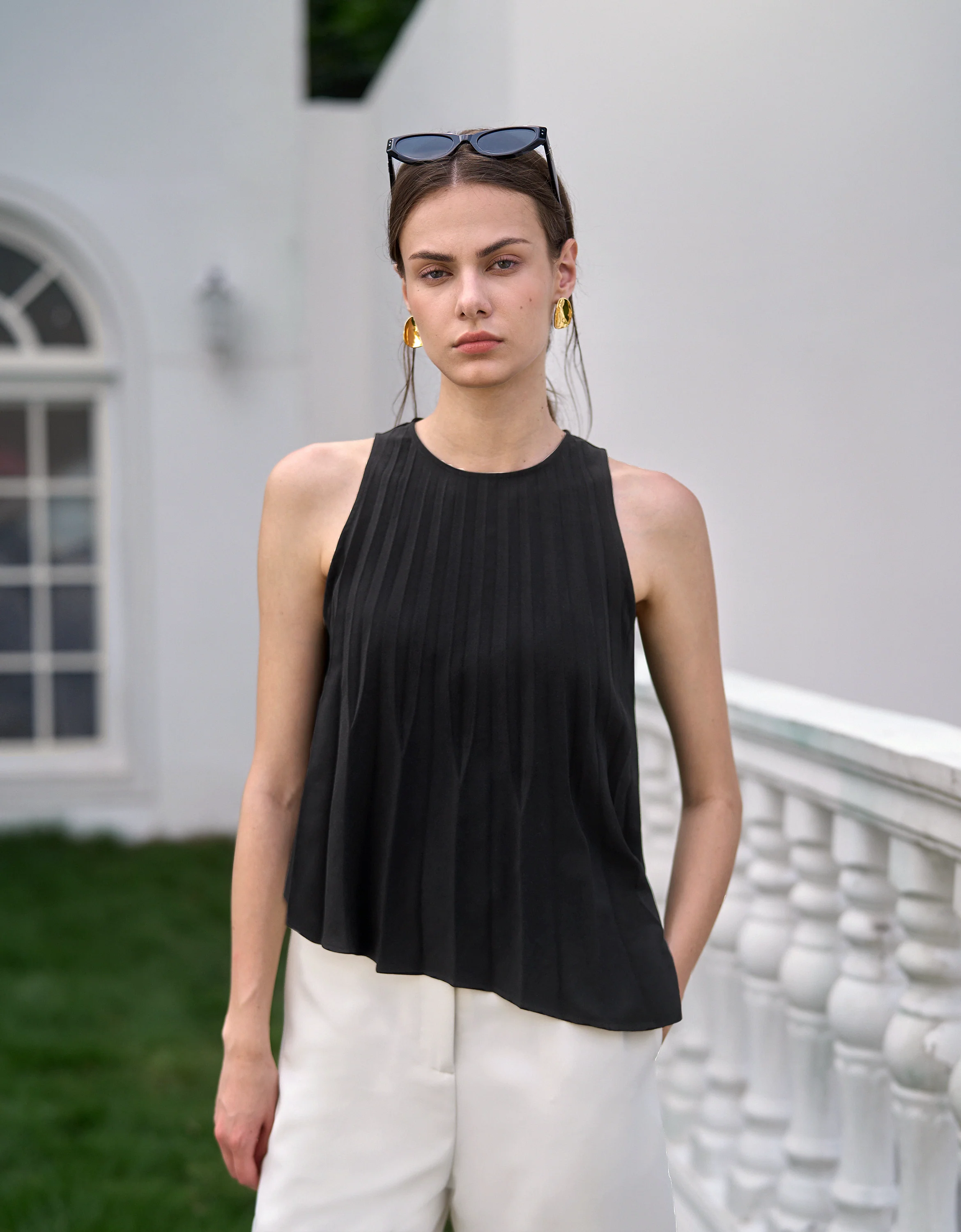 Irregular Pleats Asymmetric Sleeveless Top