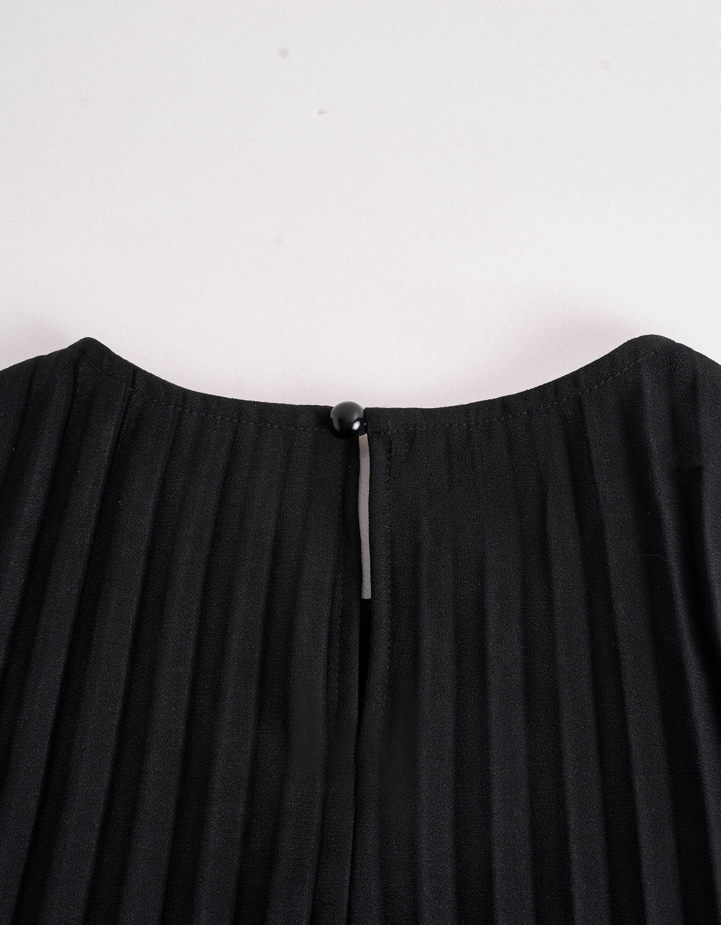 Irregular Pleats Asymmetric Sleeveless Top - Image 6