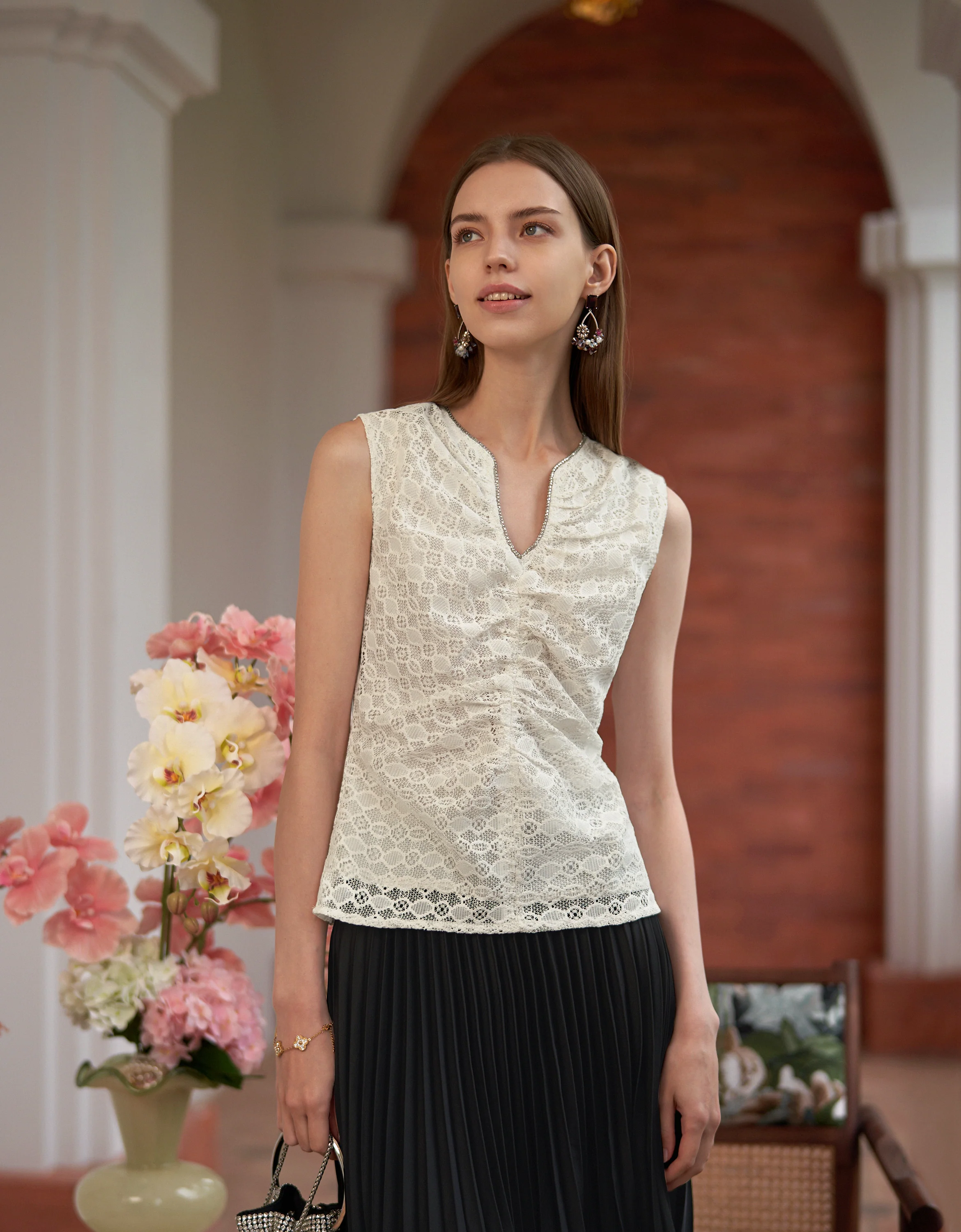 Keyhole Neckline Ruched Front Lace Top - Image 5