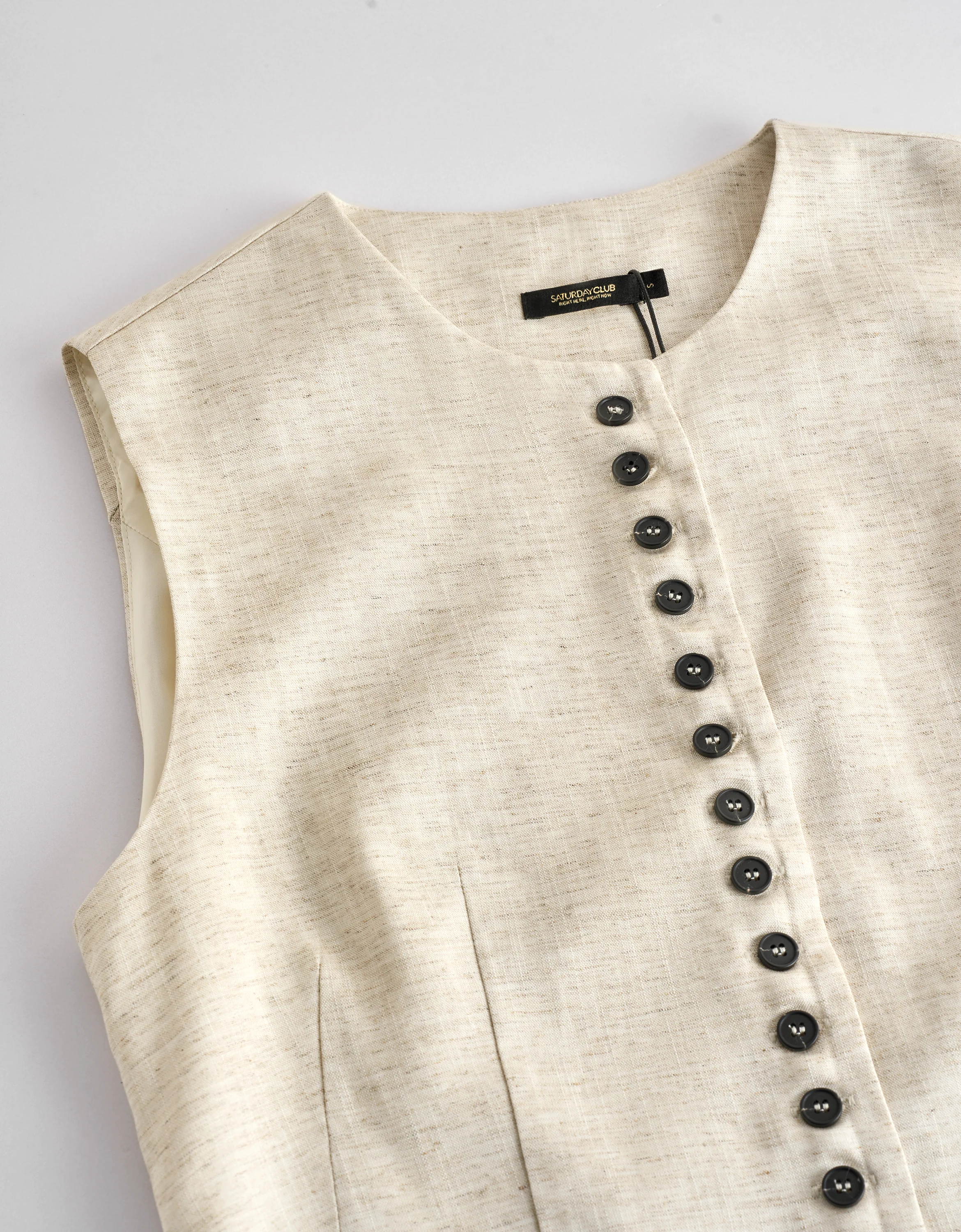 Linen-blend Button Front Sleeveless Vest - Image 7