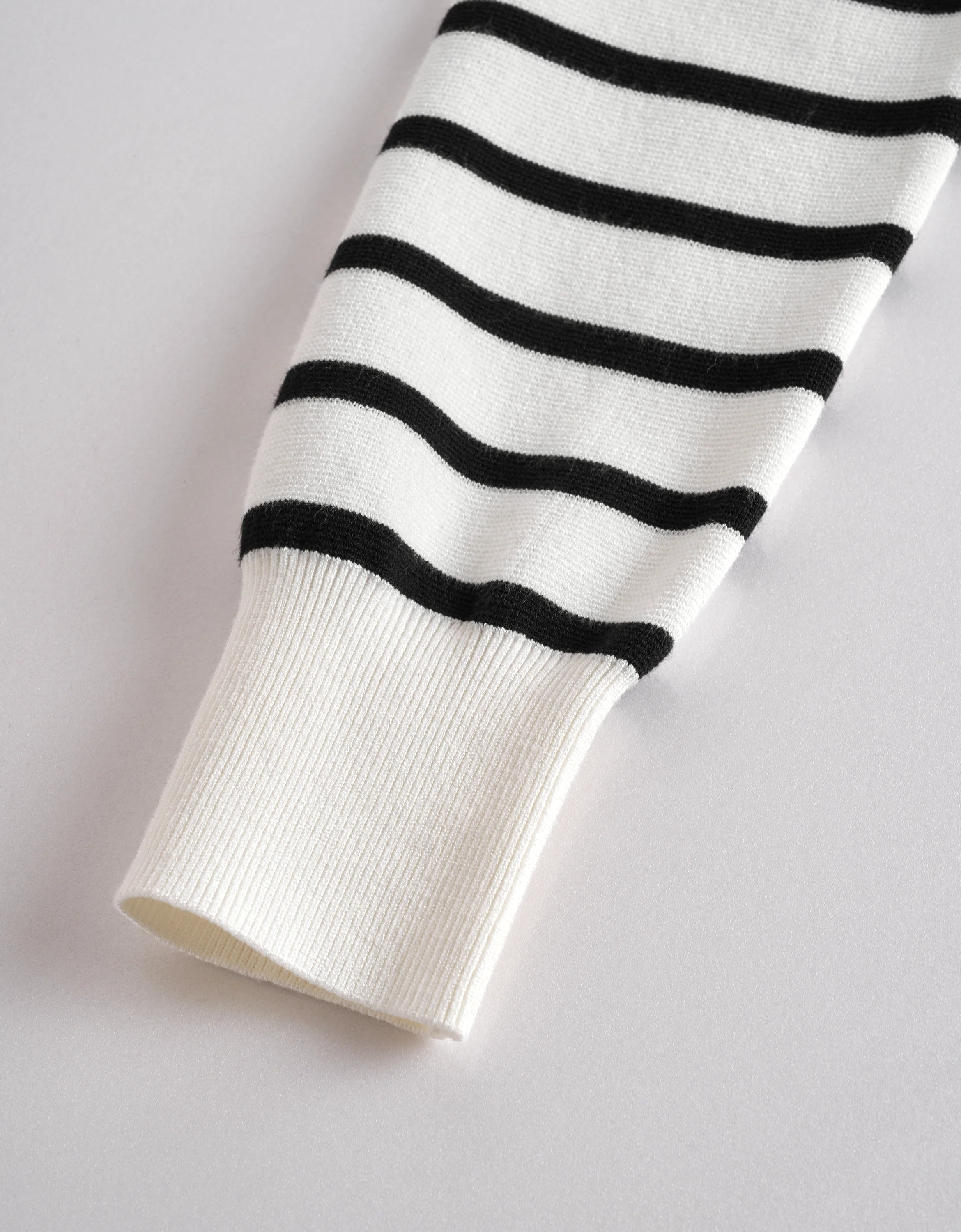 Long Sleeve Striped Cardigan - Image 8
