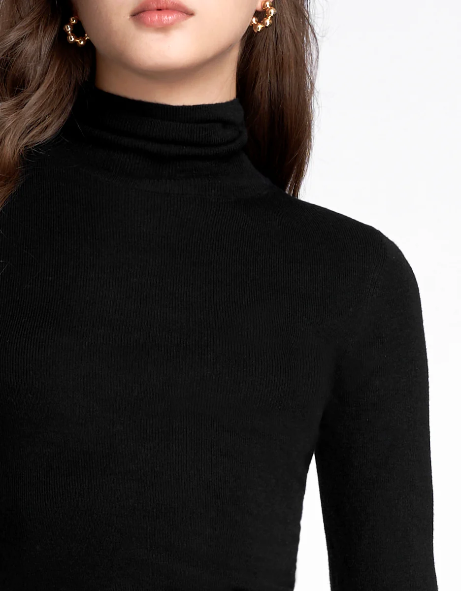 Long Sleeve Turtleneck Knit Top - Image 5