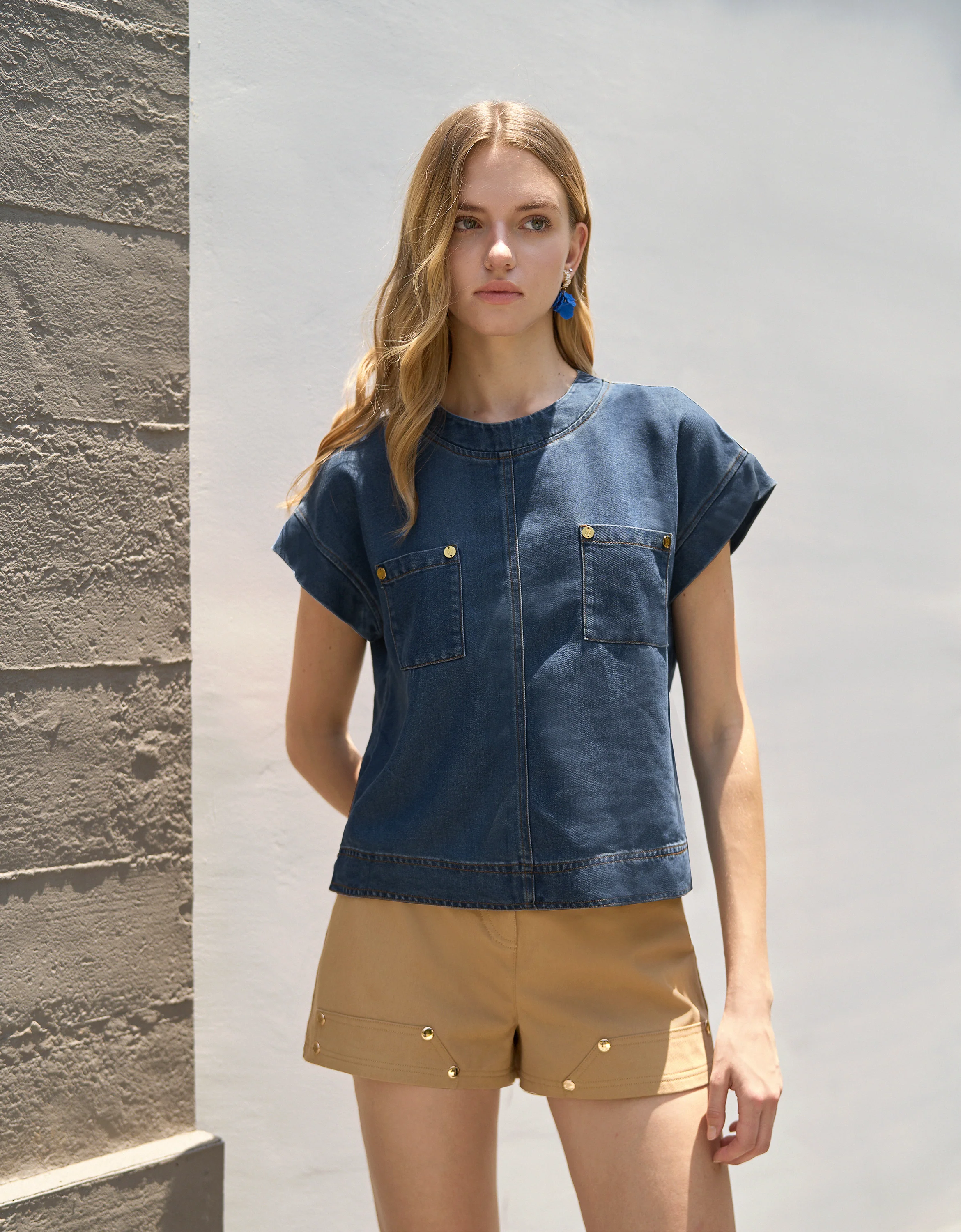 Loose-fit A-line Shorts - Image 5