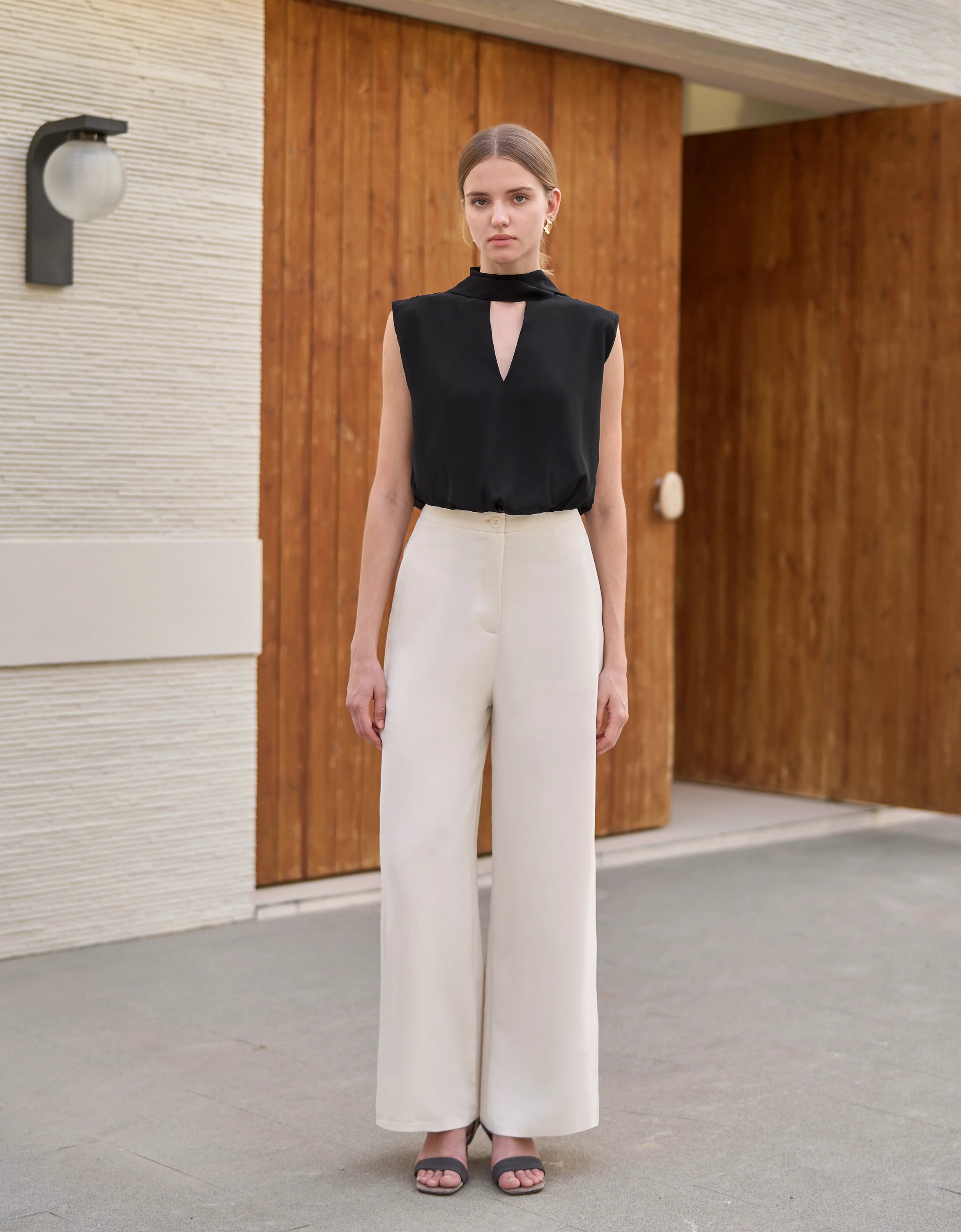 Loose Fit Wide-leg Pants - Image 3