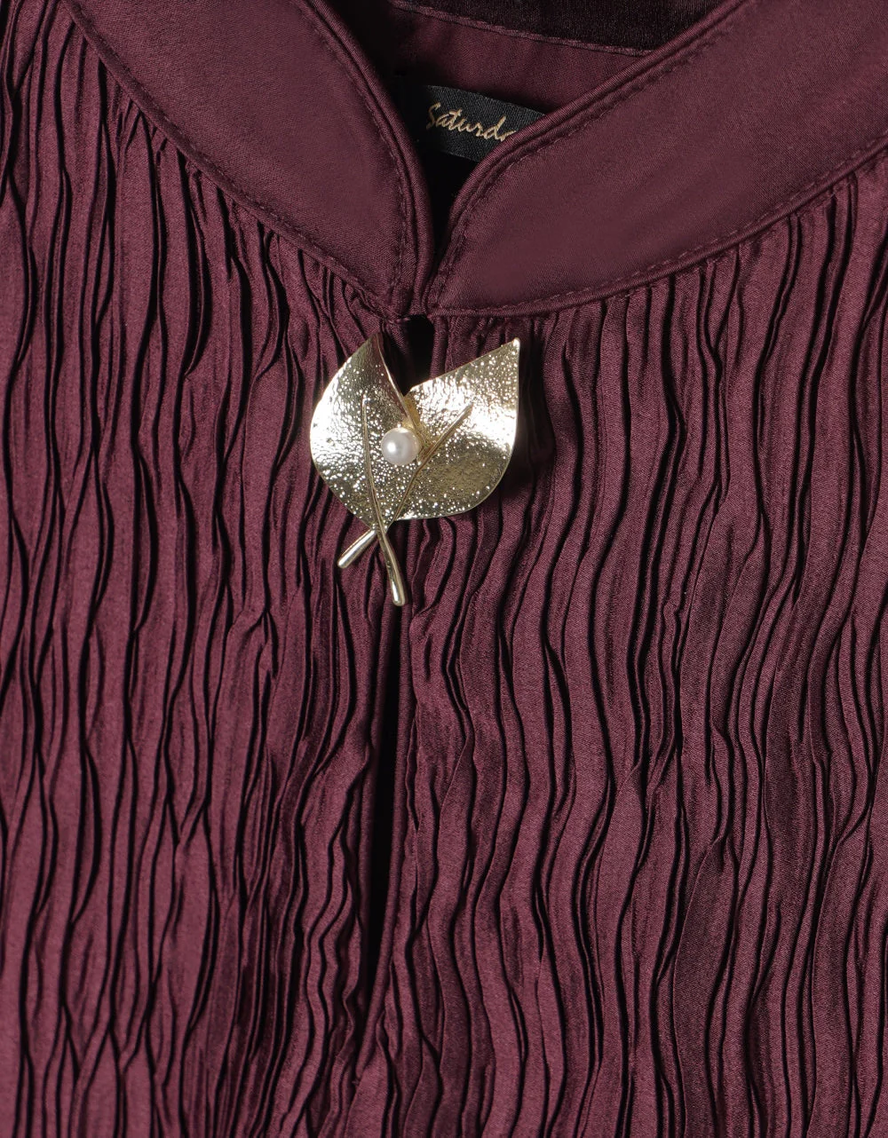 Mandarin Collar Creased Belted Dress - Image 11