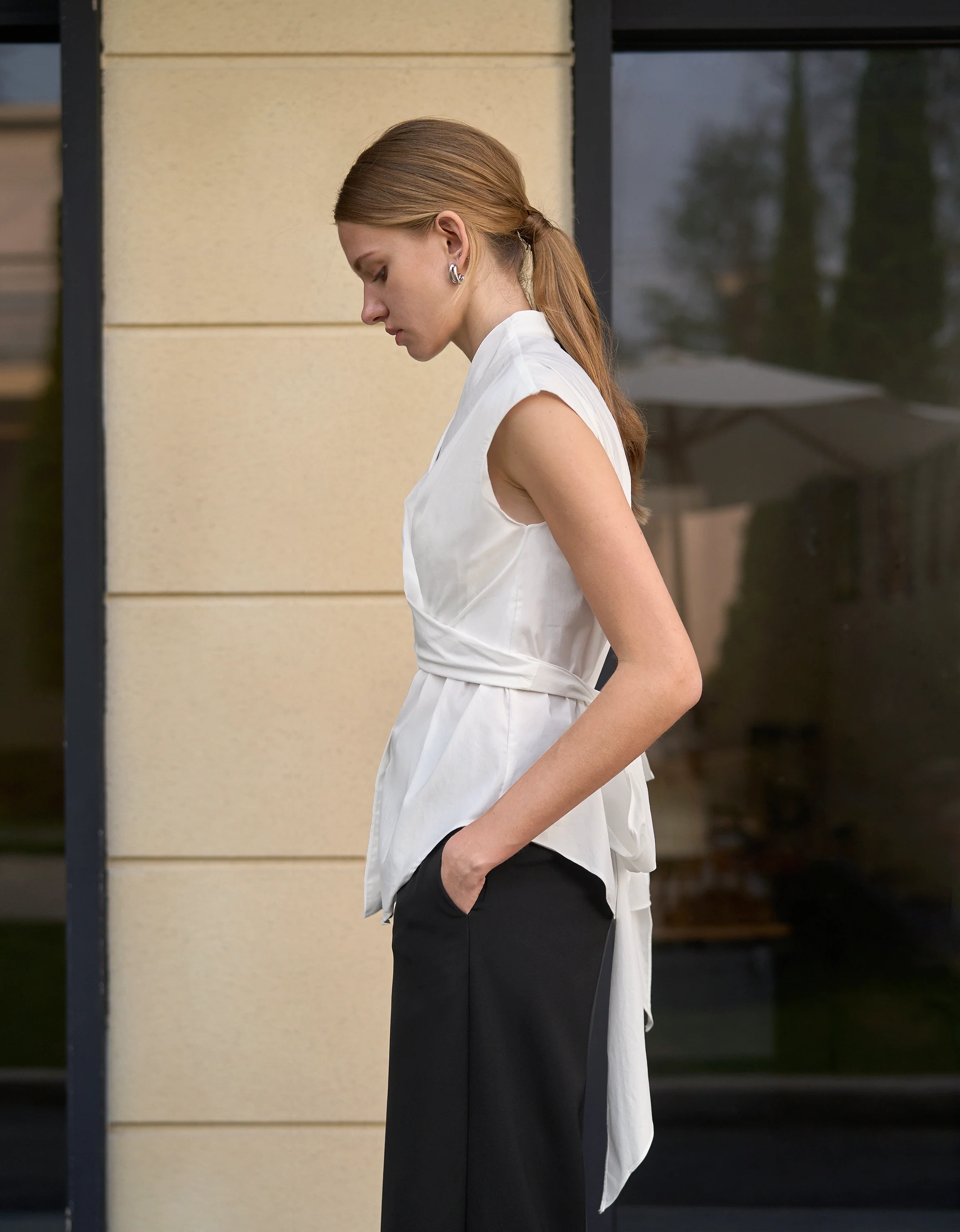 Mandarin Collar Waist Tie Sleeveless Top - Image 4