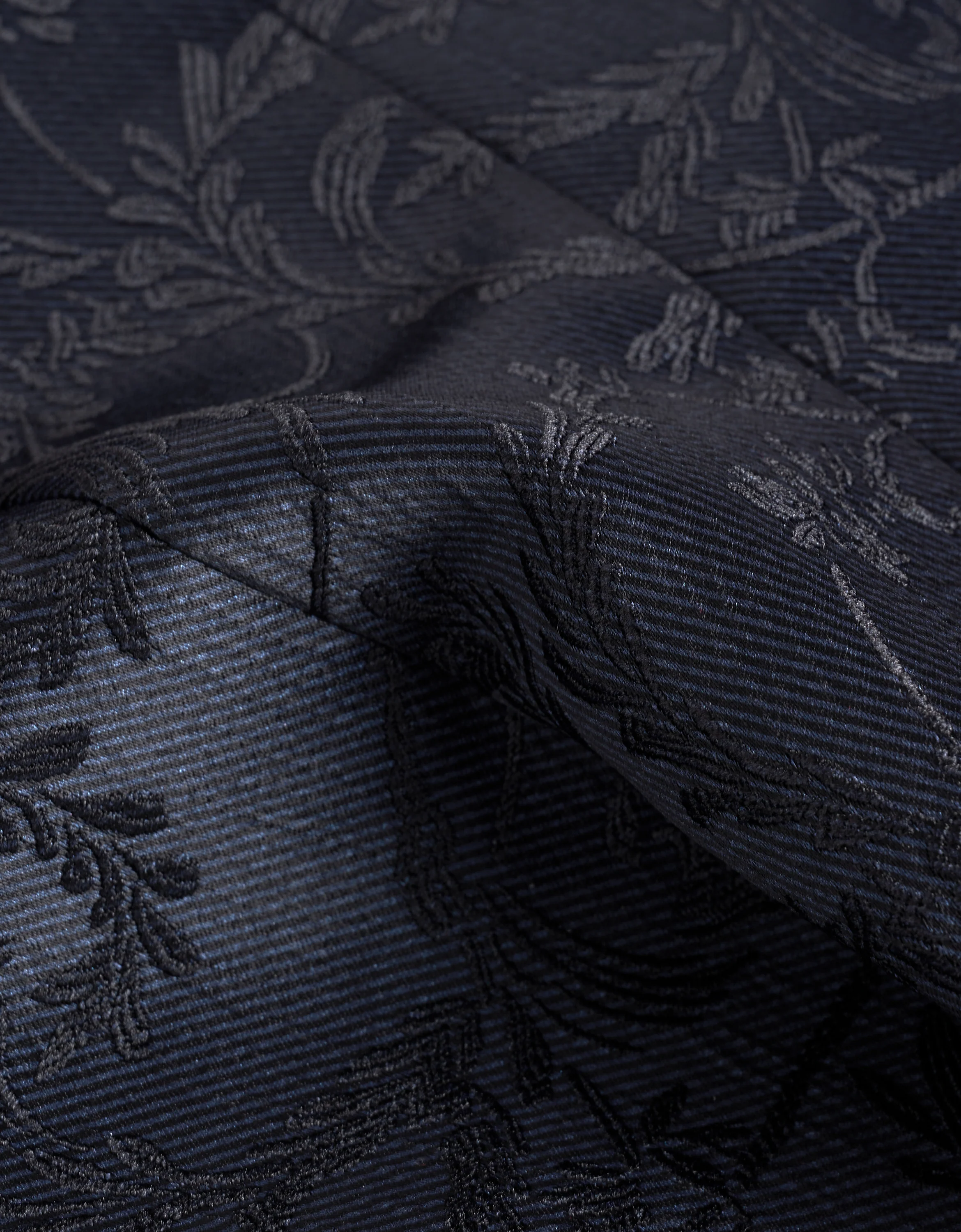 Mandarin Style Asymmetric Jacquard Vest - Image 9