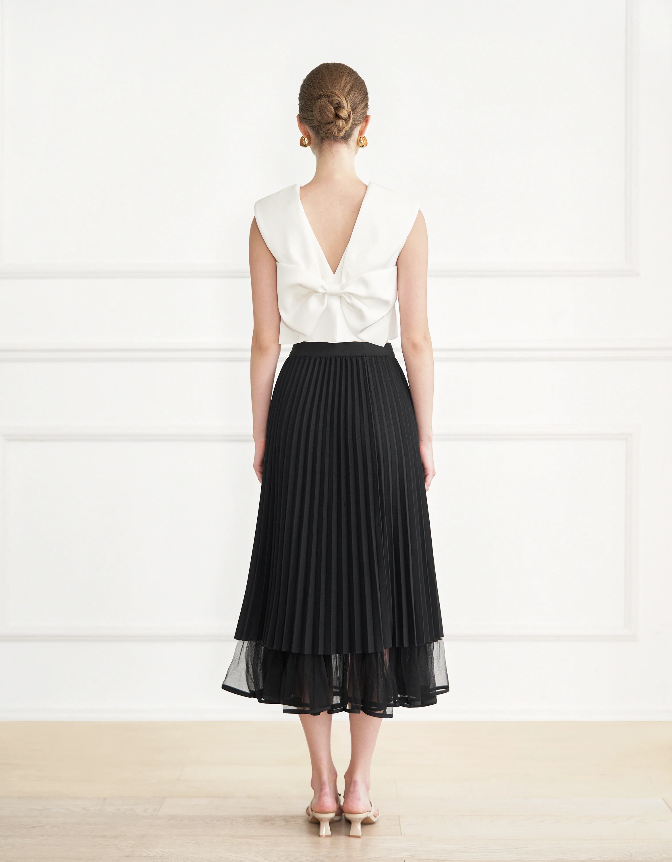 Mesh Layer Reversible Pleated A-line Skirt - Image 3