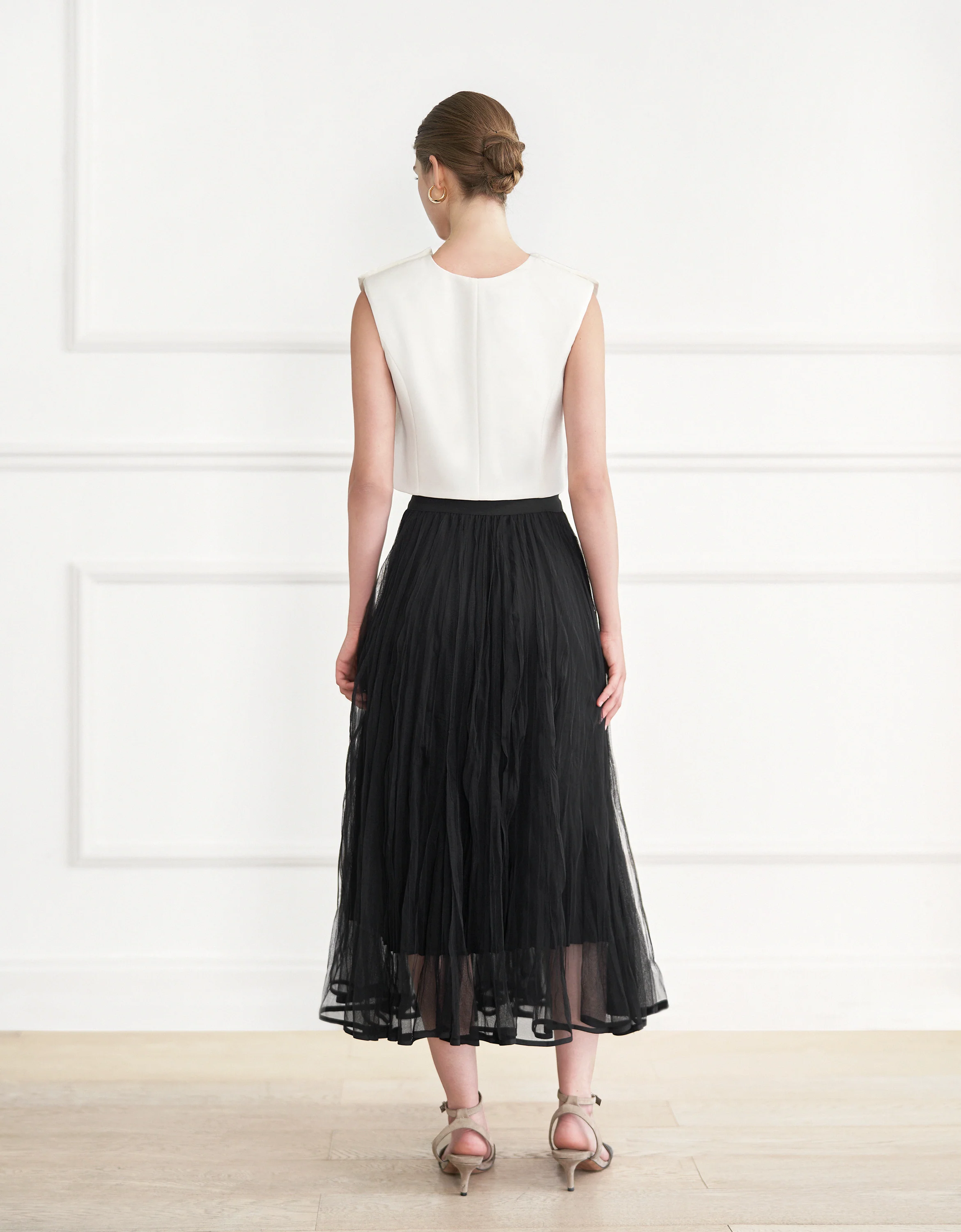 Mesh Layer Reversible Pleated A-line Skirt - Image 5