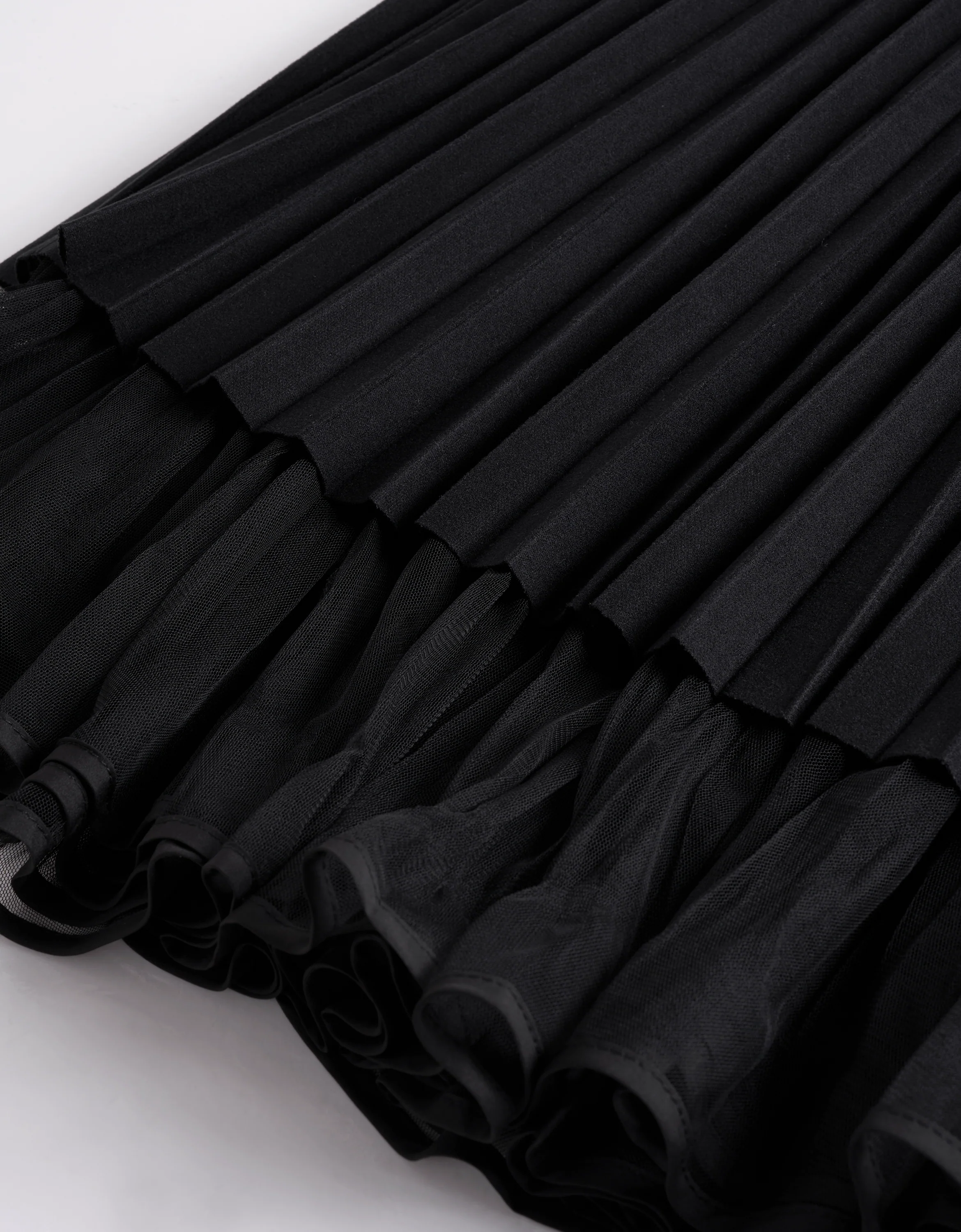 Mesh Layer Reversible Pleated A-line Skirt - Image 9
