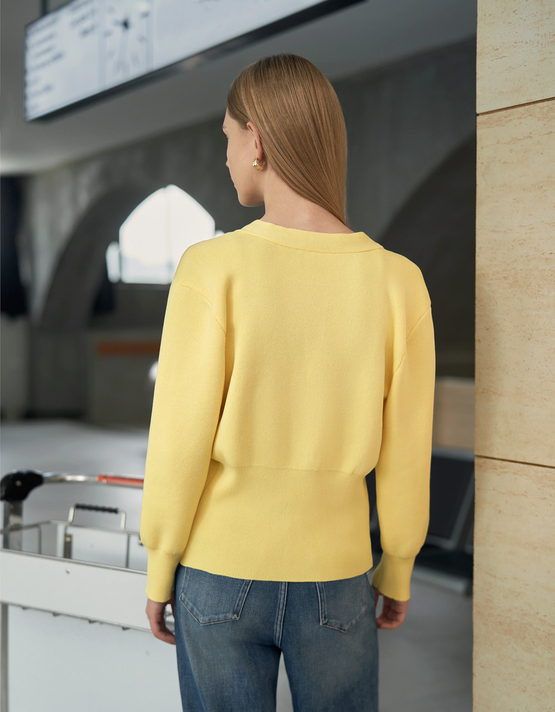 Metal Buckle Long Sleeve Knitted Cardigan - Image 4