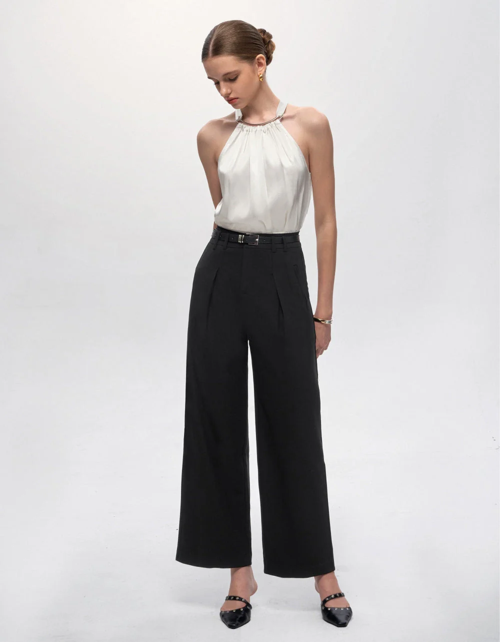 Metallic Detail Sleeveless Top - Image 4