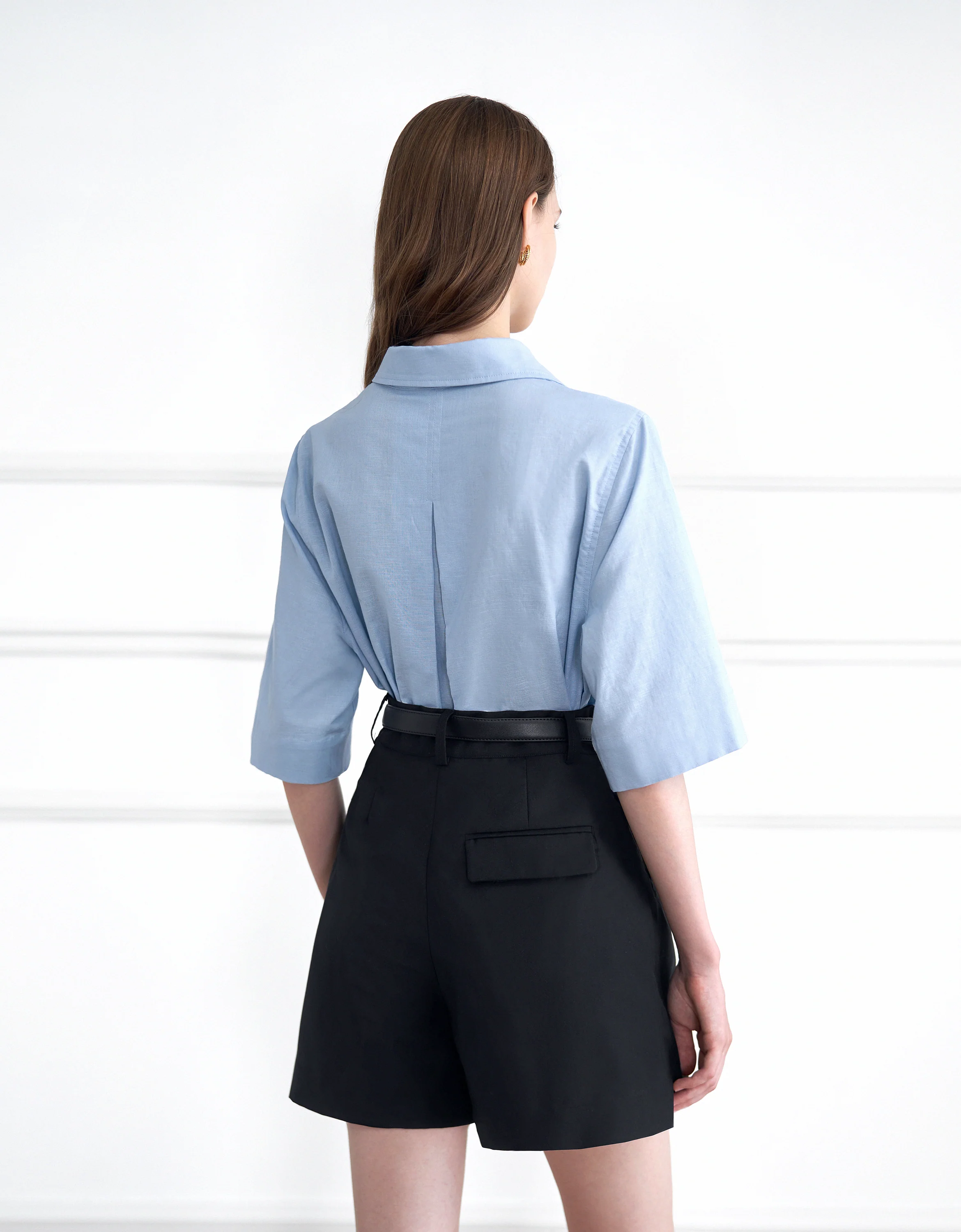 Mid-rise Shorts - Image 5