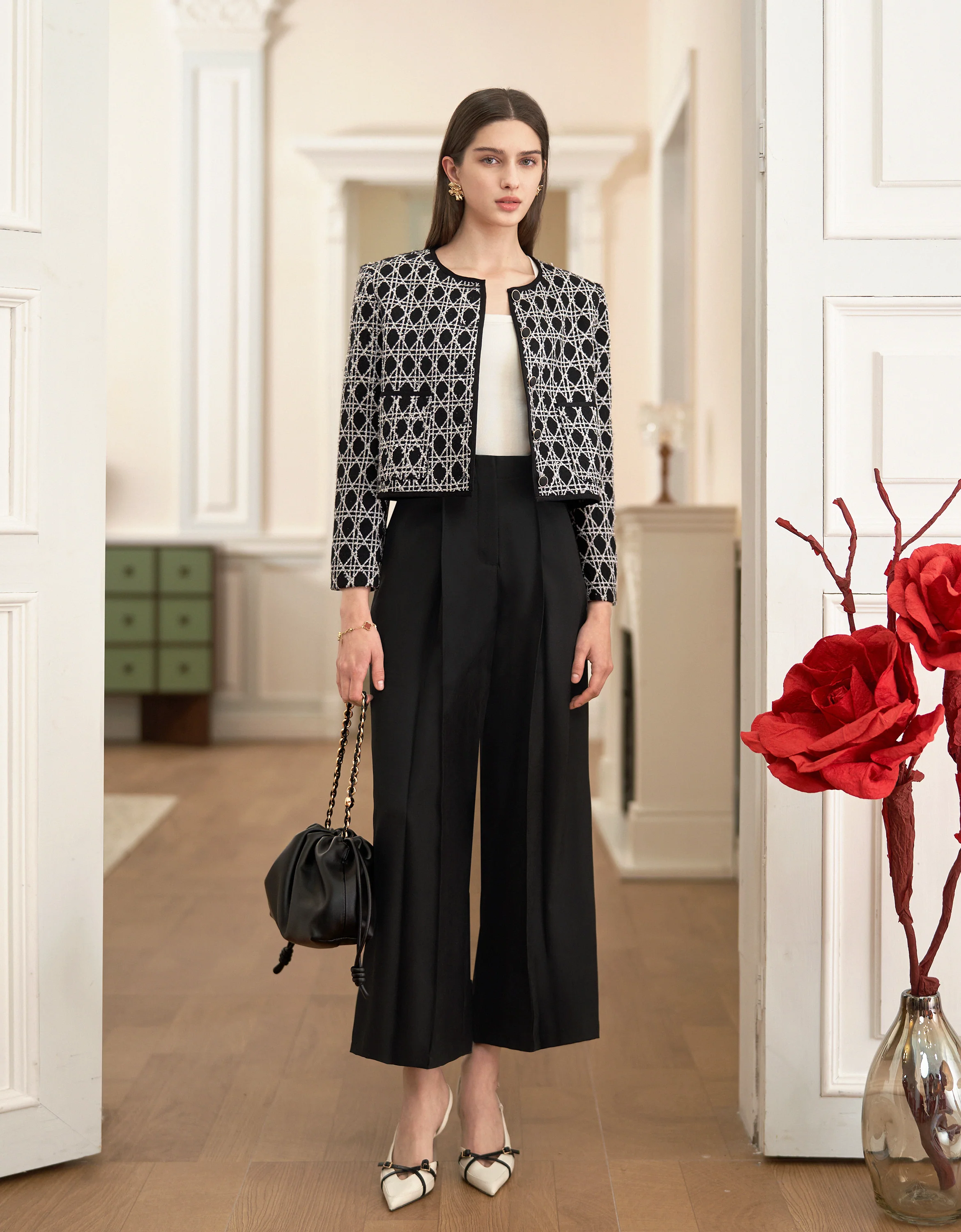 Mid-waist Pleated Wide-leg Trousers - Image 3