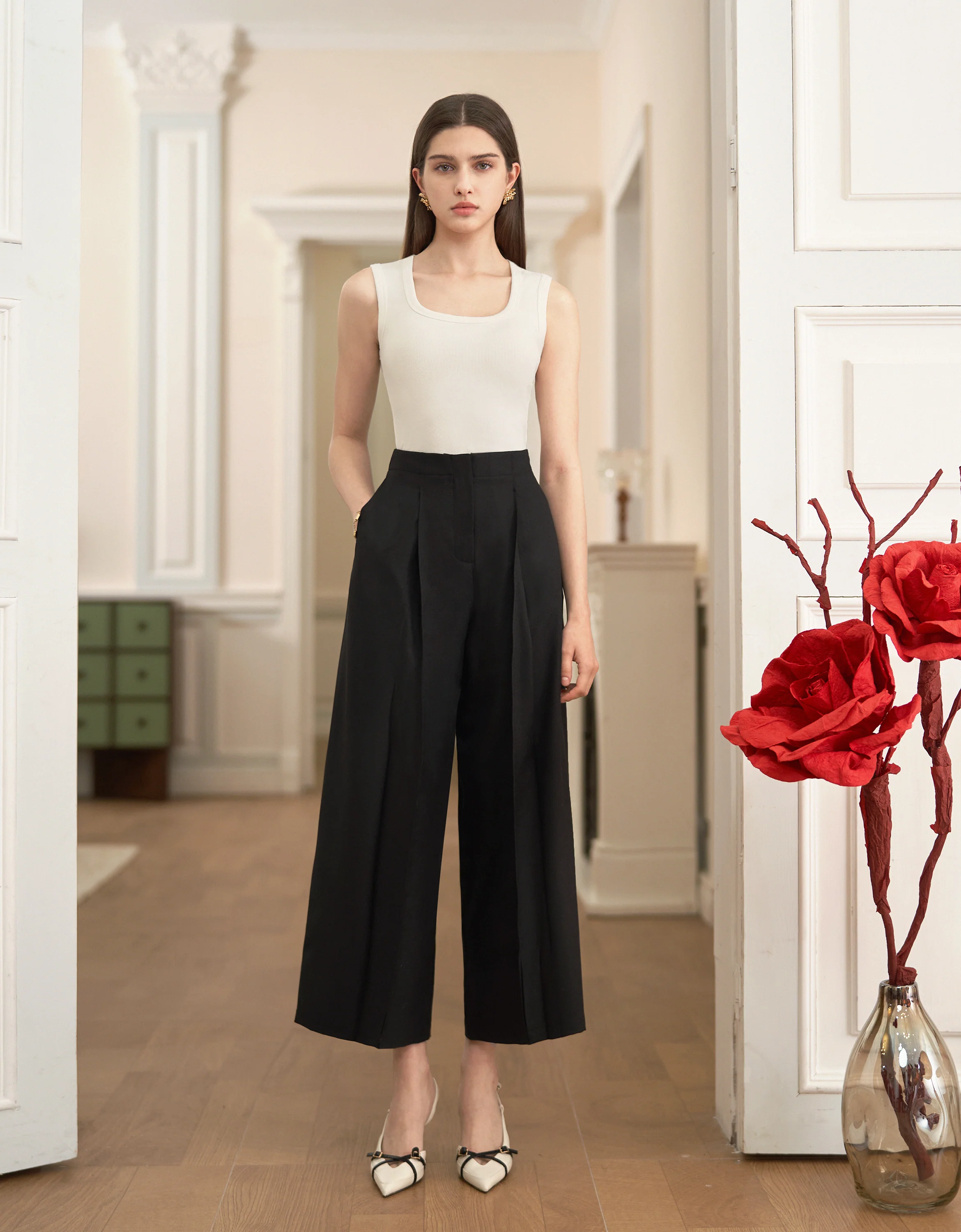Mid-waist Pleated Wide-leg Trousers - Image 4
