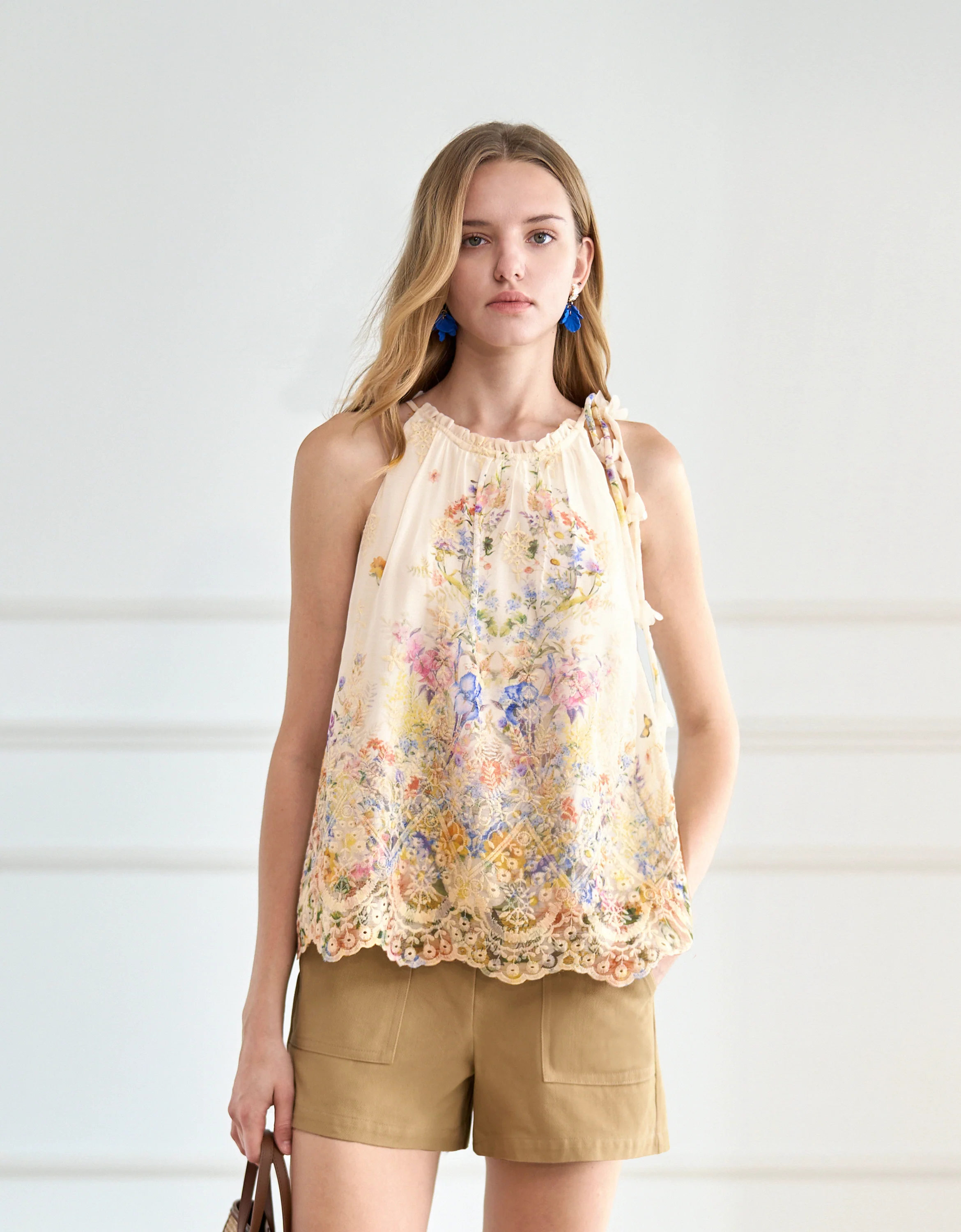 Placement Floral Embroidery Halterneck Sleeveless Top - Image 3