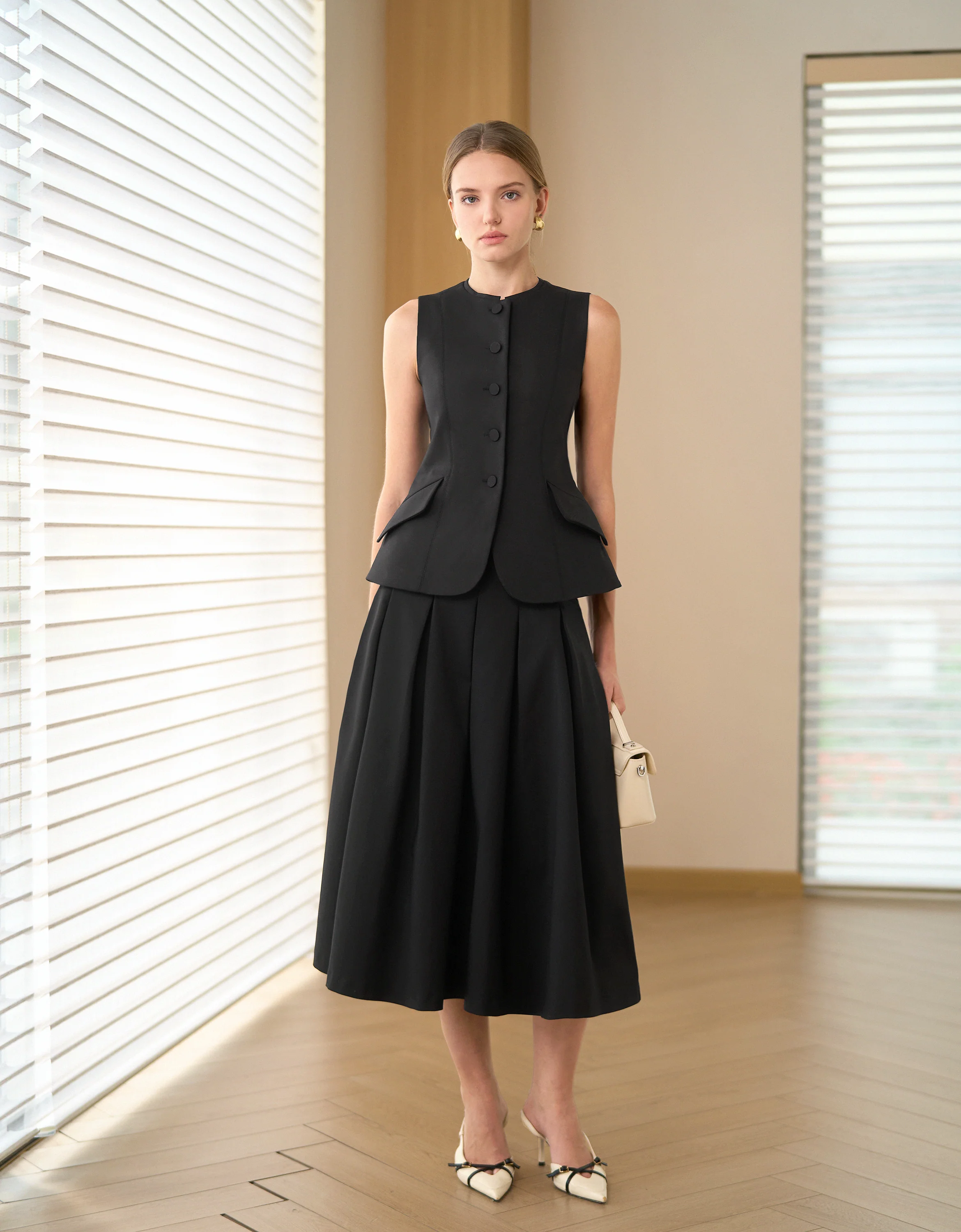 Pleated A-line Midi Skirt - Image 4