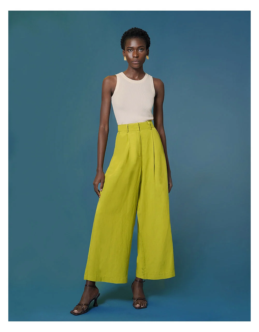 Pleated Detail Wide Leg Pants - Image 3