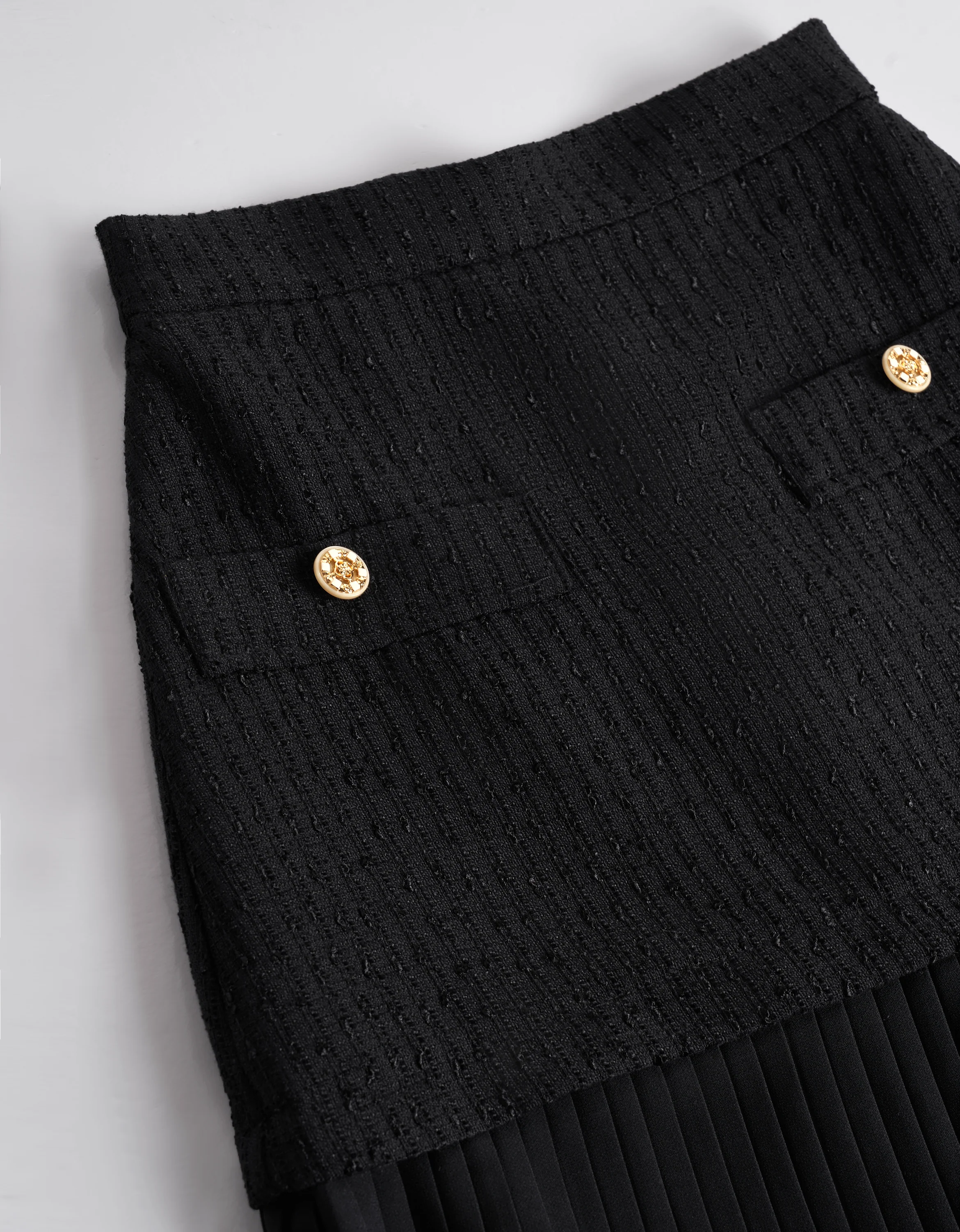 Pleated Hem A-line Skirt - Image 4