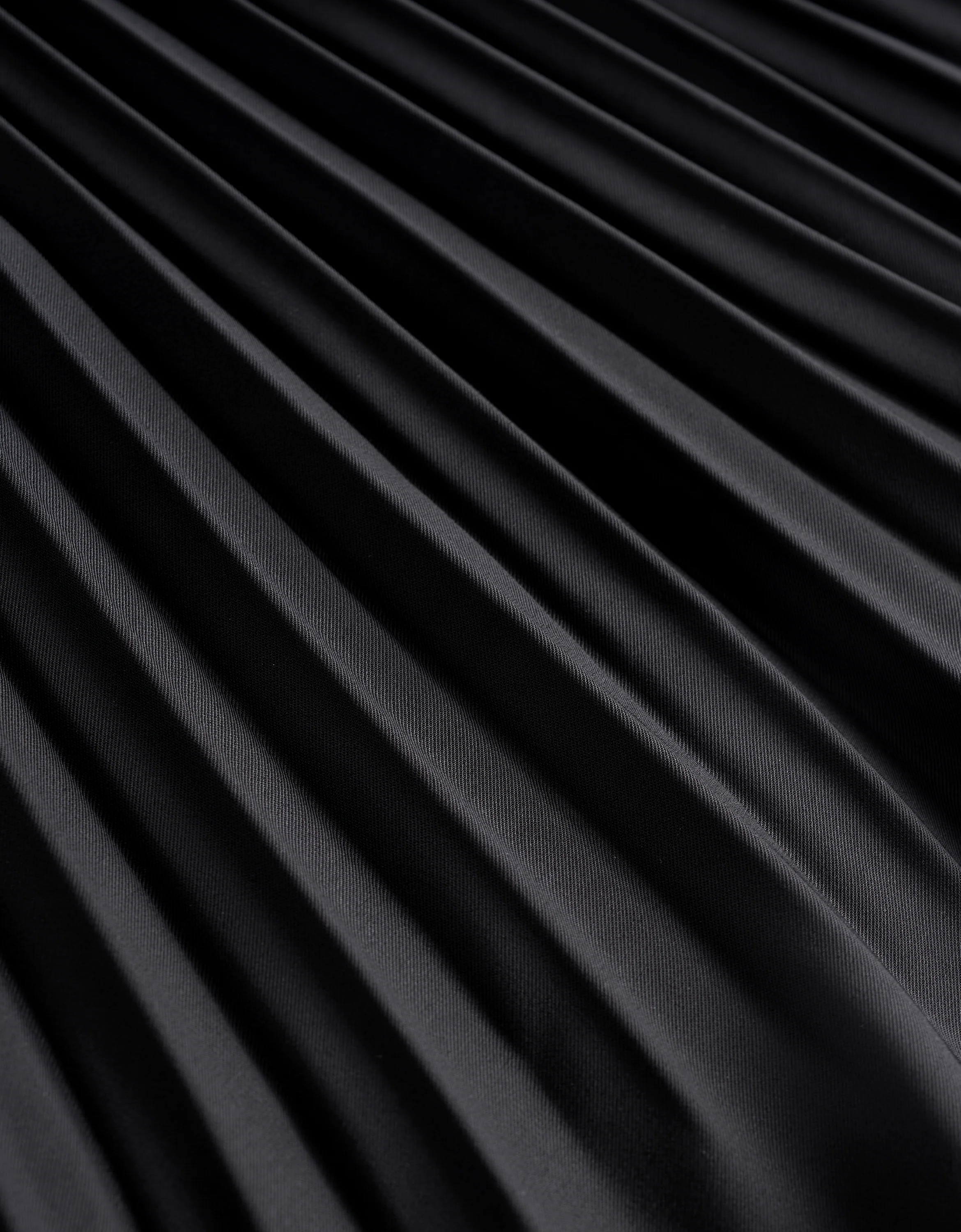 Pleated Midi Fishtail Skirt - Image 12