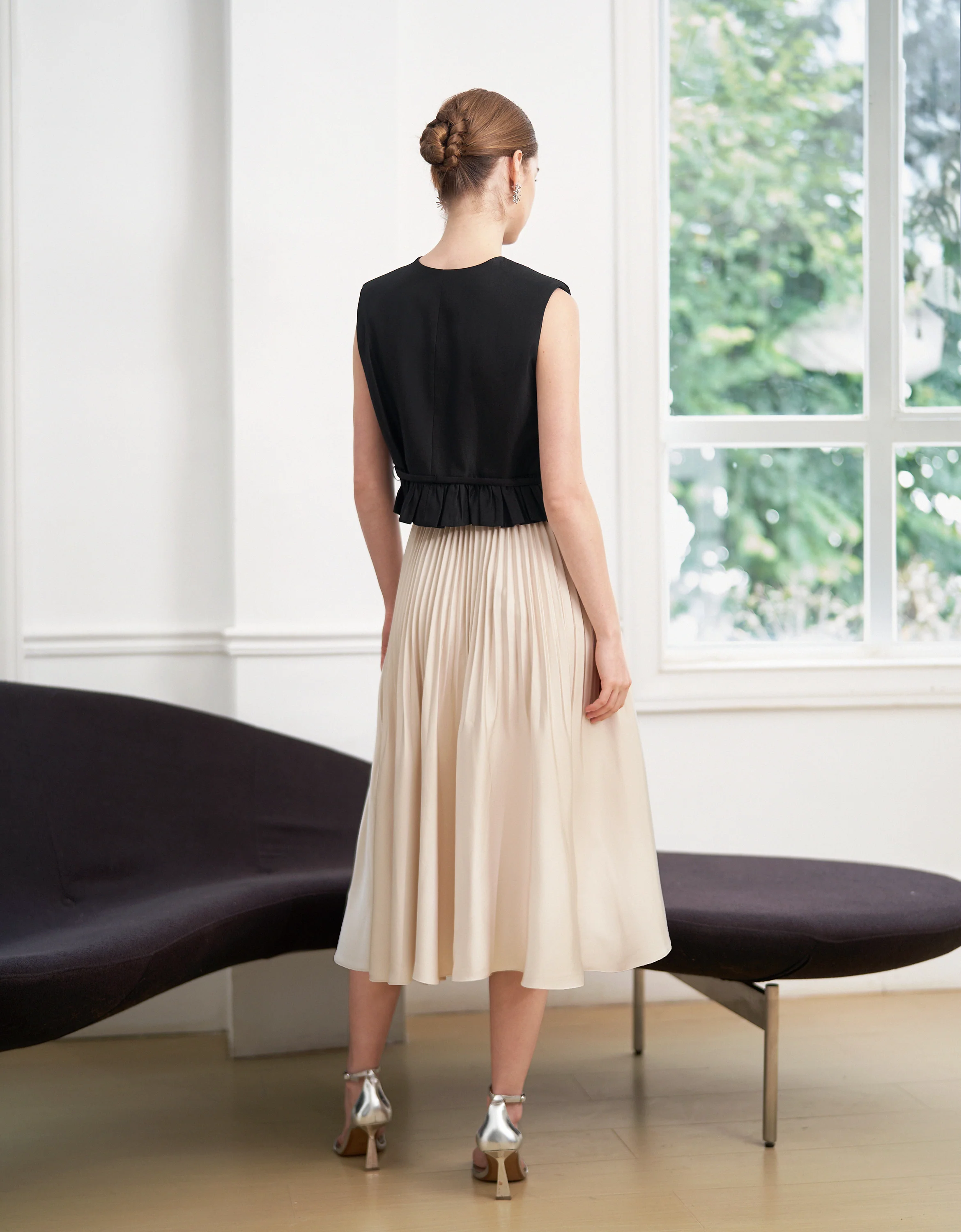 Pleated Midi Fishtail Skirt - Image 36