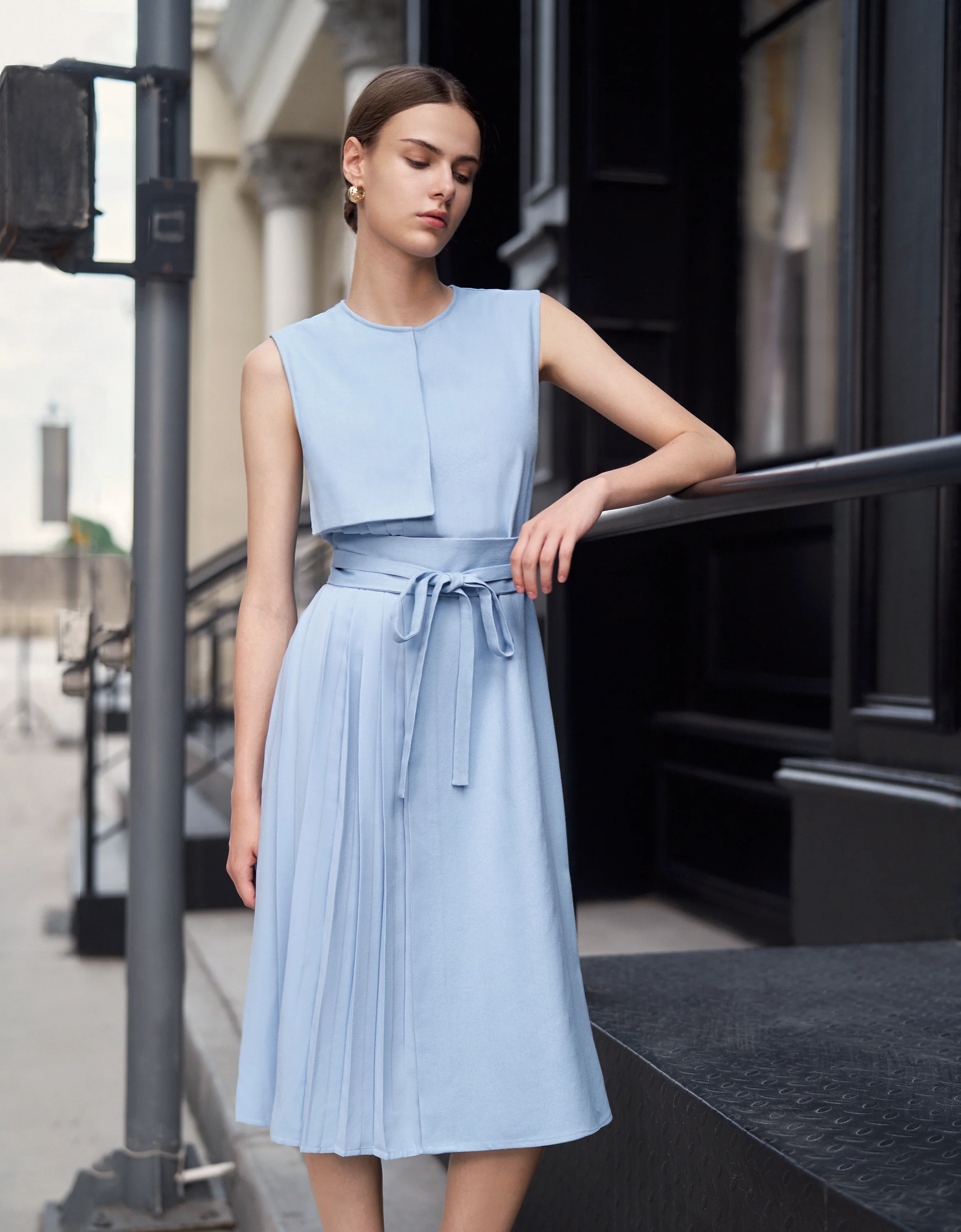 Pleated Panel Denim Midi Dress - Image 20