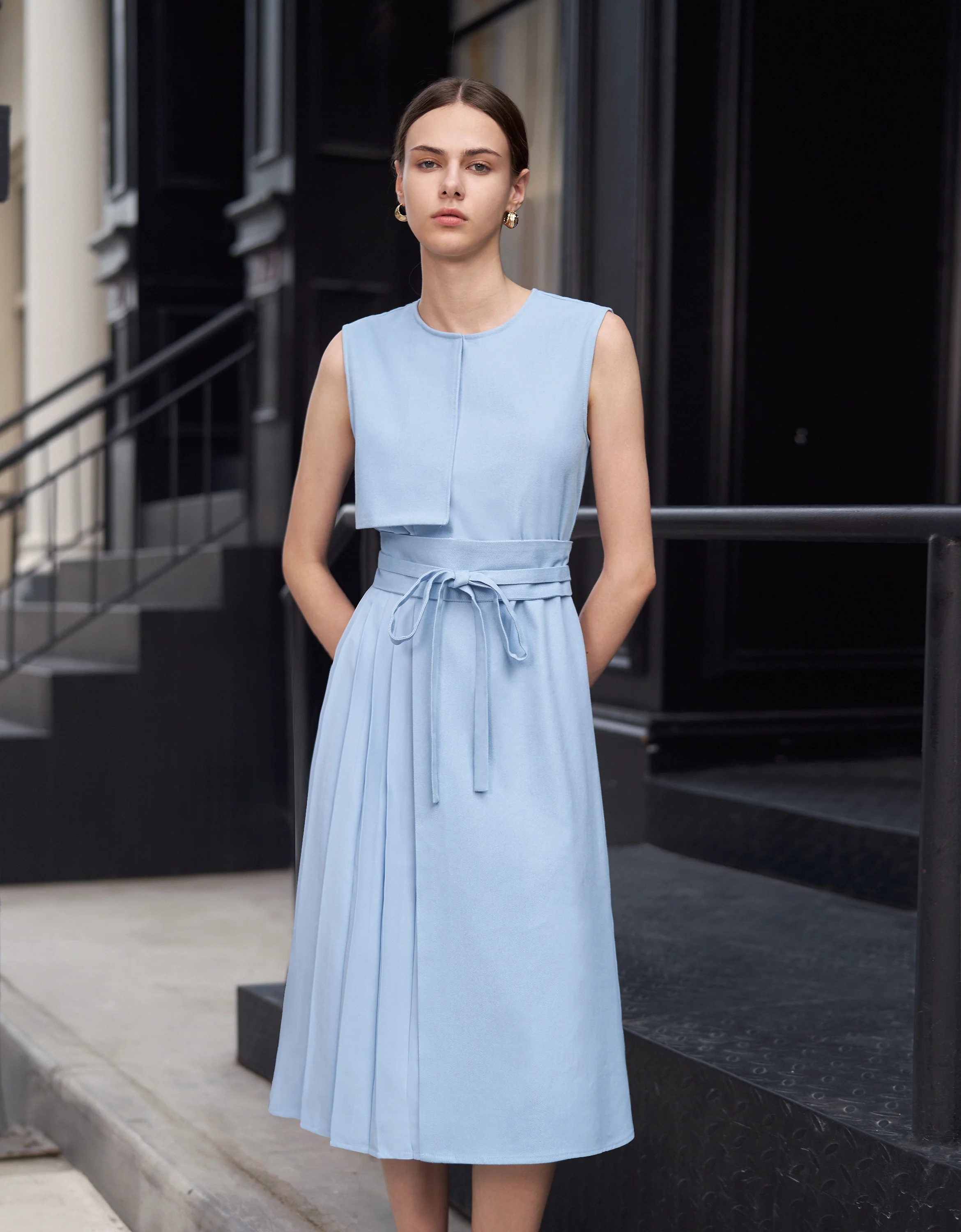 Pleated Panel Denim Midi Dress - Image 22