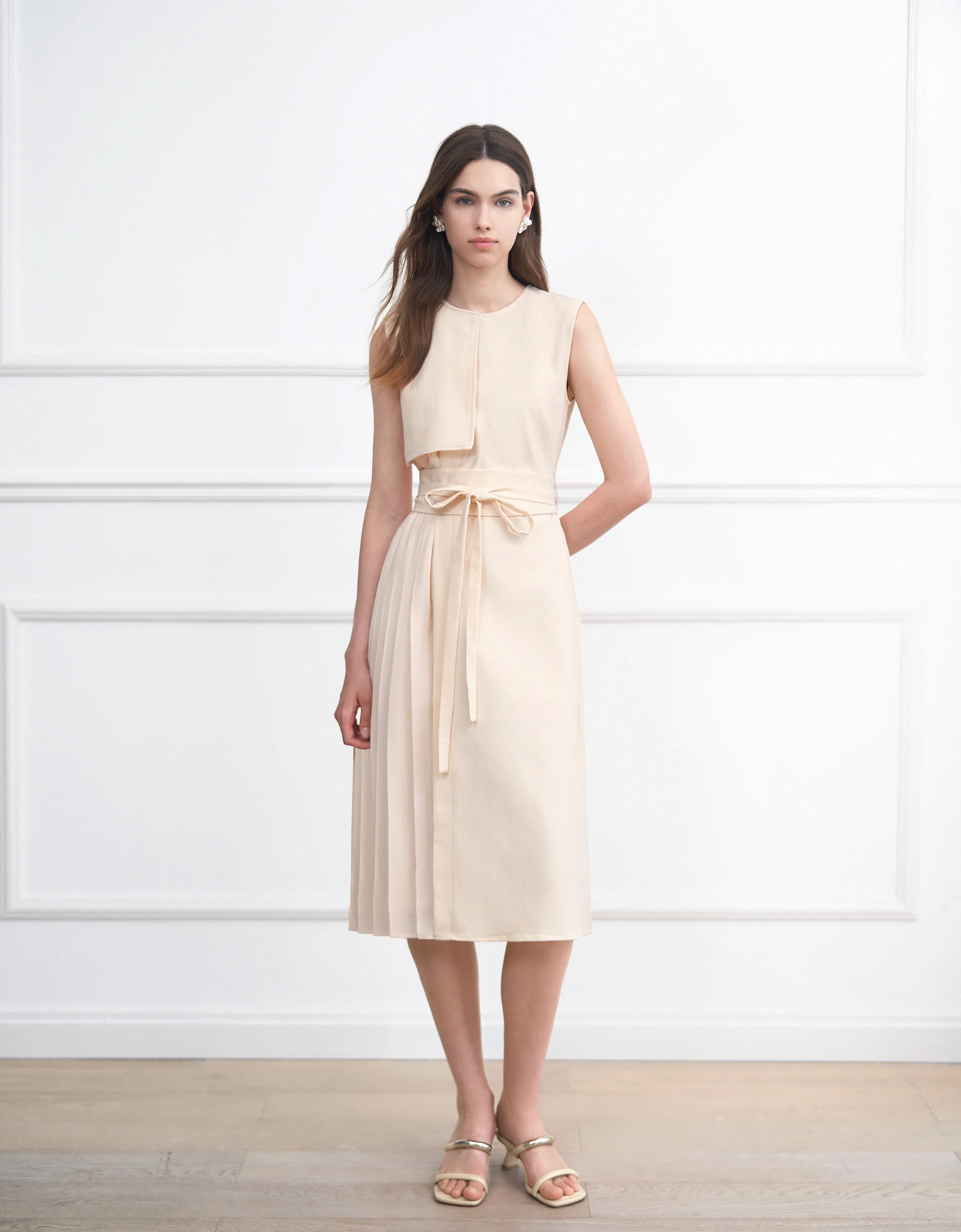 Pleated Panel Denim Midi Dress - Image 26