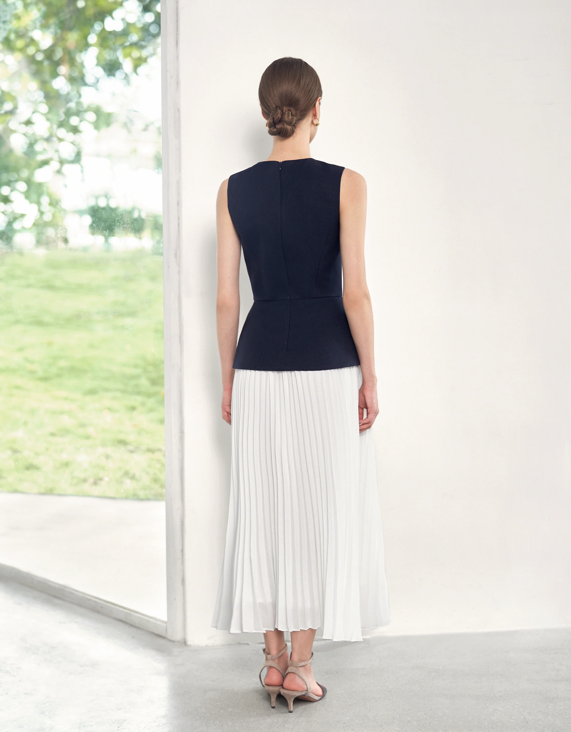 Pleated Skirt Colorblock Maxi Dress - Image 14