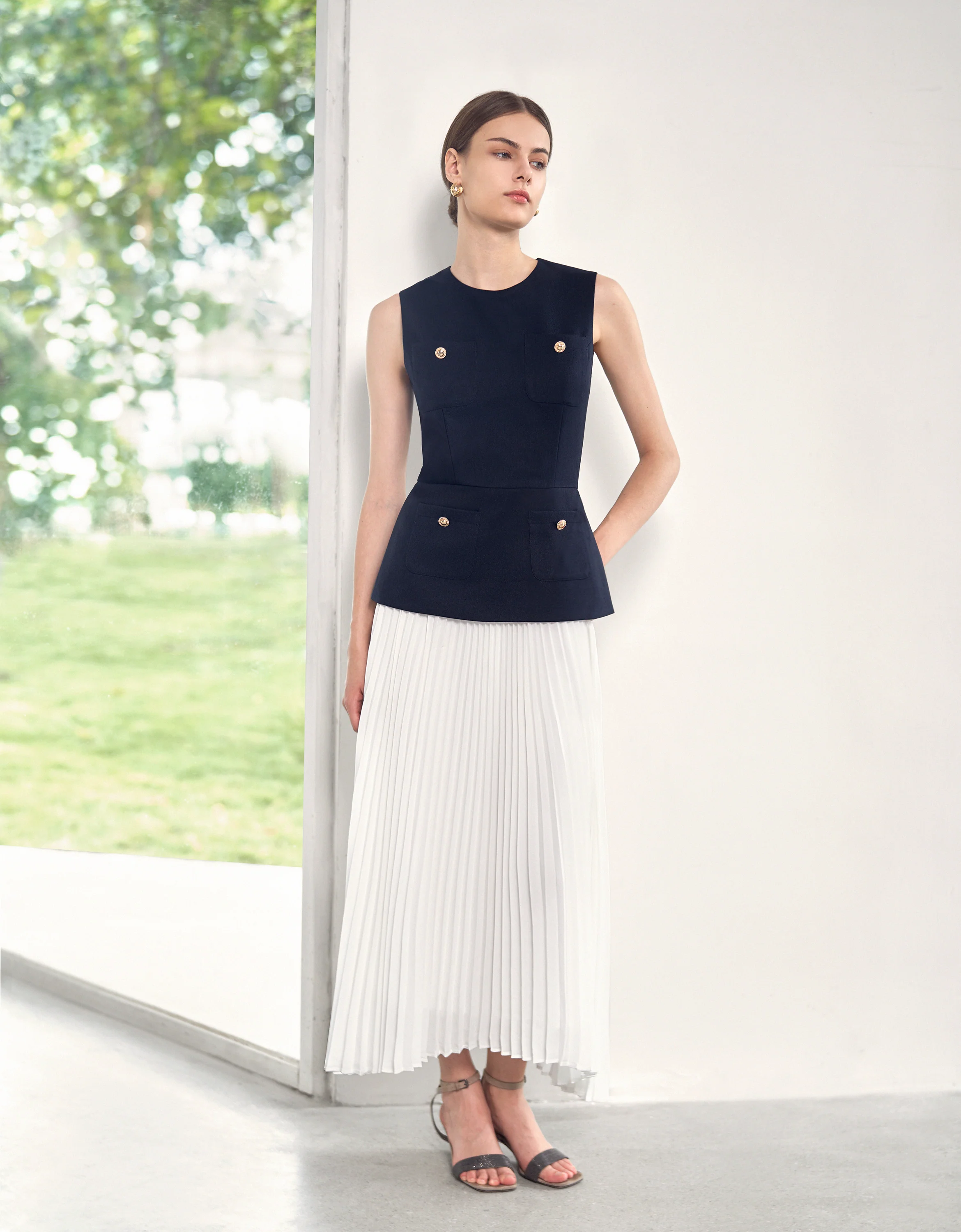 Pleated Skirt Colorblock Maxi Dress - Image 15