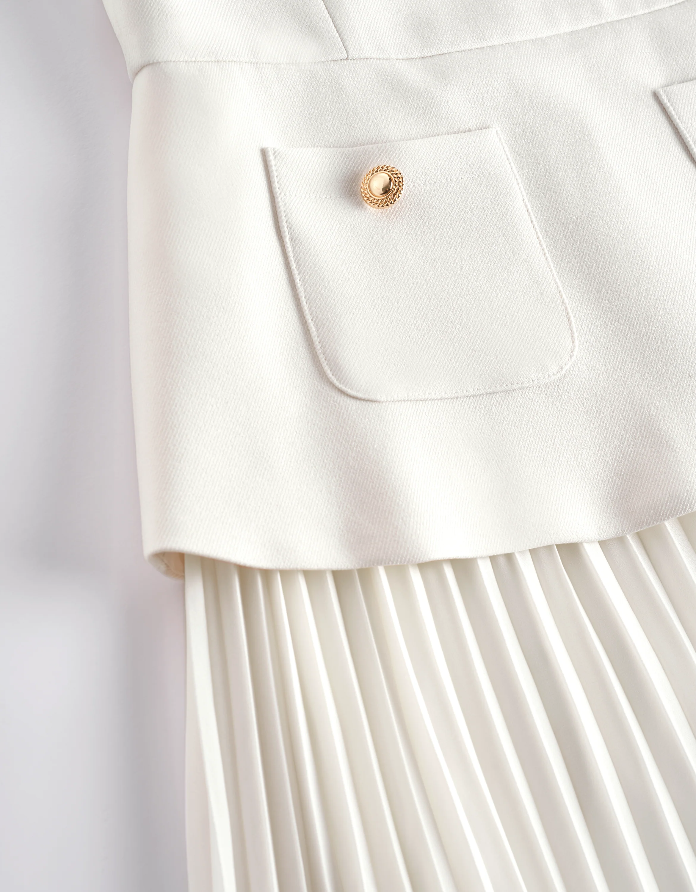 Pleated Skirt Colorblock Maxi Dress - Image 7