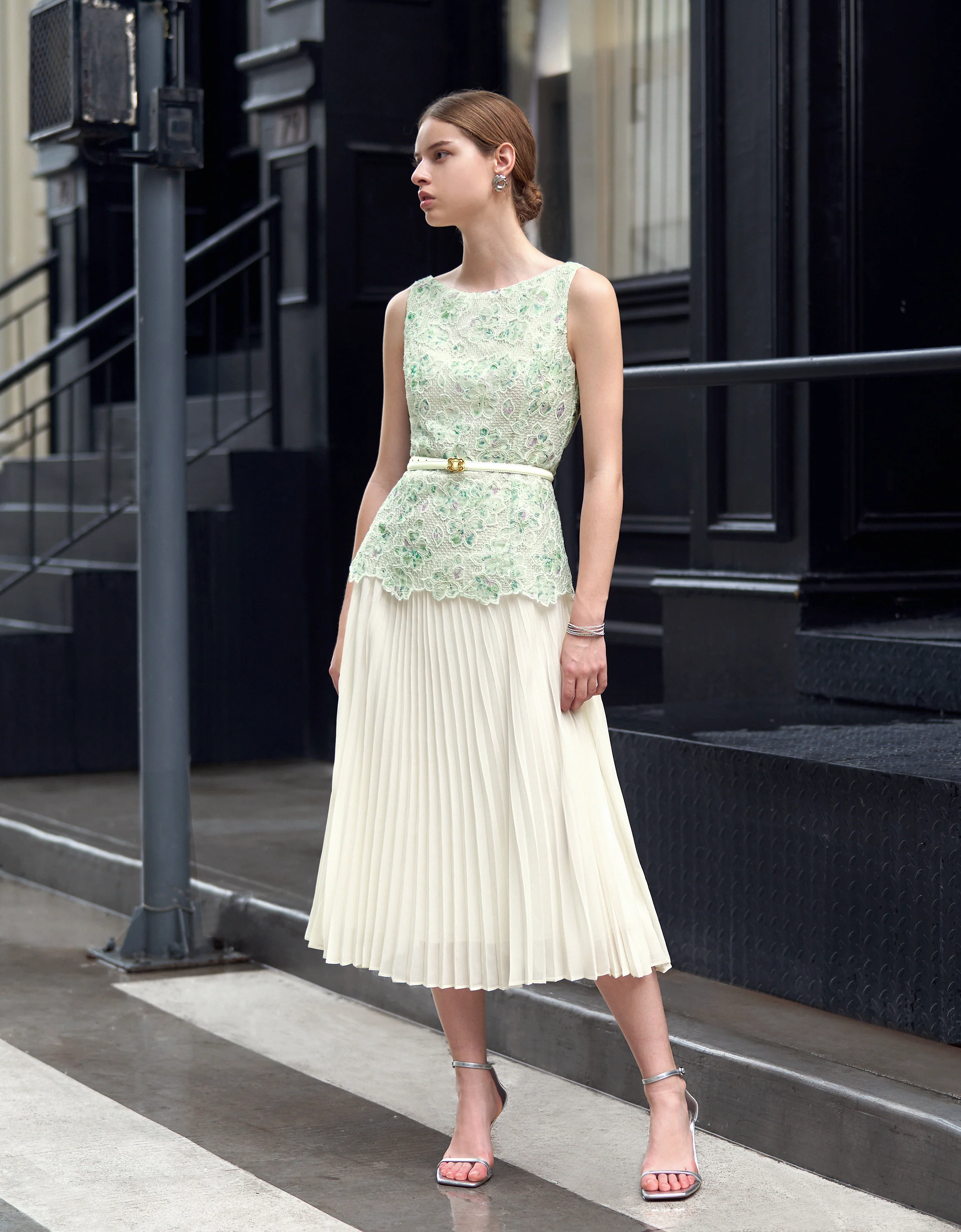 Pleated Skirt Two-tone Embroidered Dress - Image 18