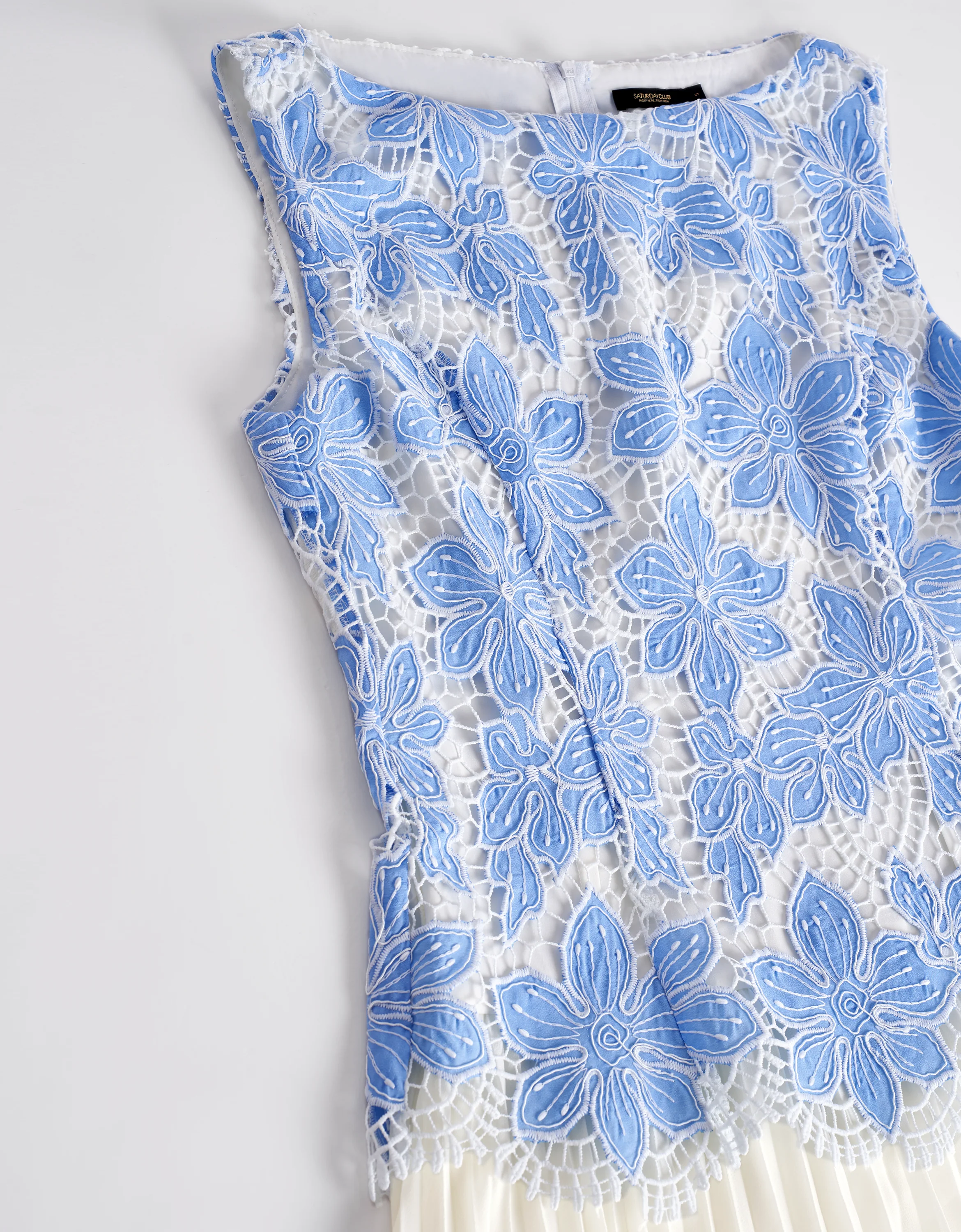 Pleated Skirt Two-tone Embroidered Dress - Image 6