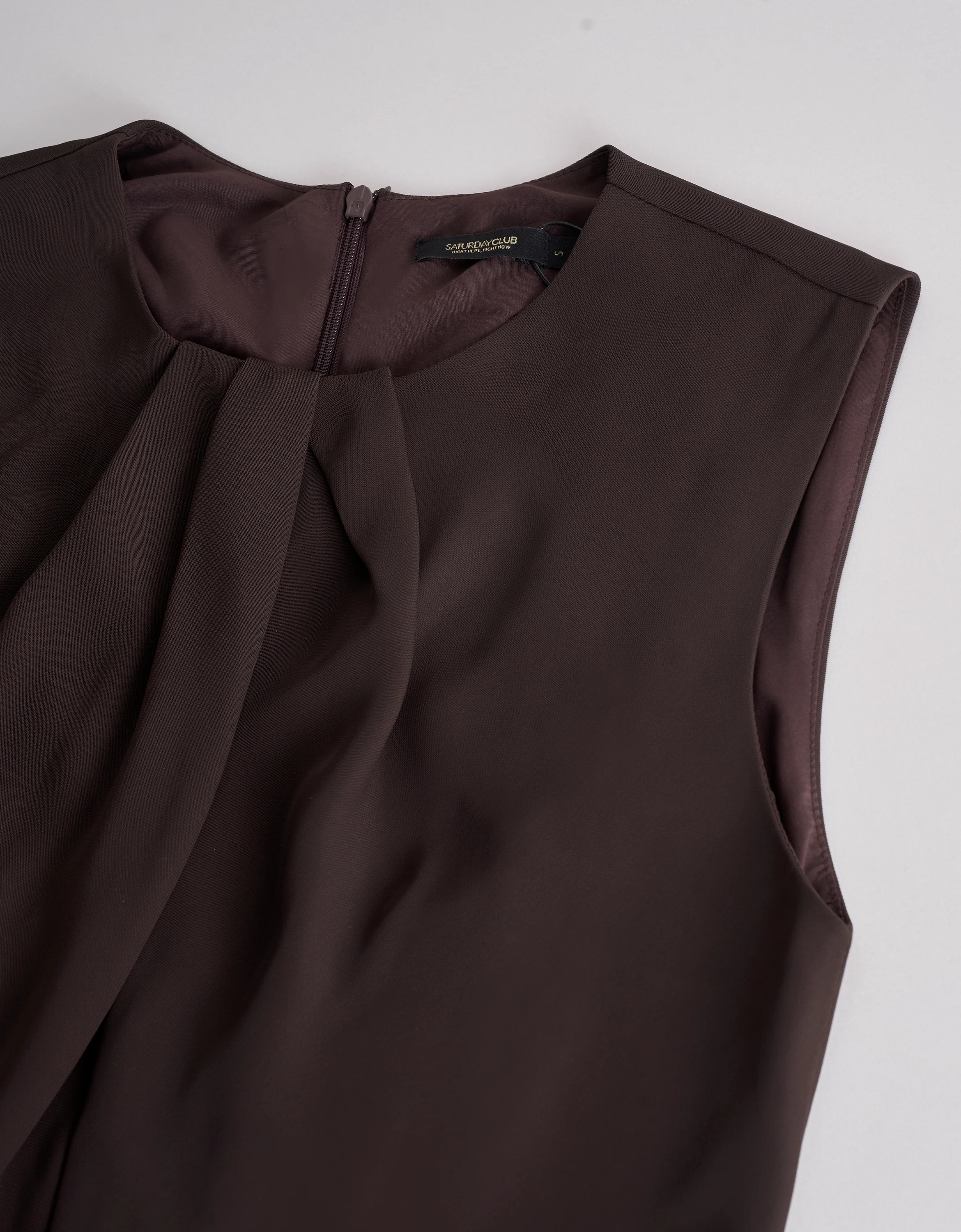 Pleated Sleeveless Jumpsuit - Image 5