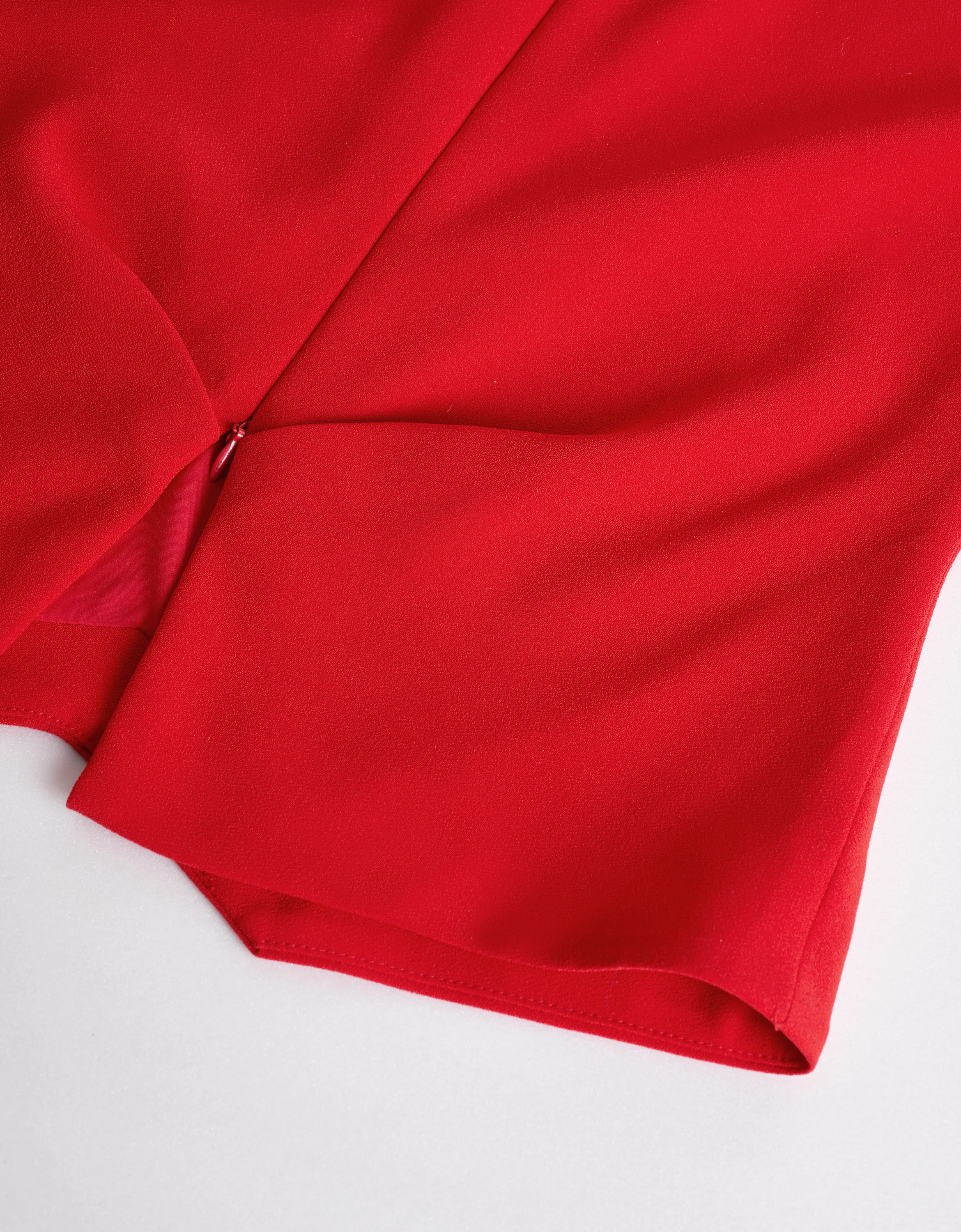 Pleated Waist V-neck Top - Image 13