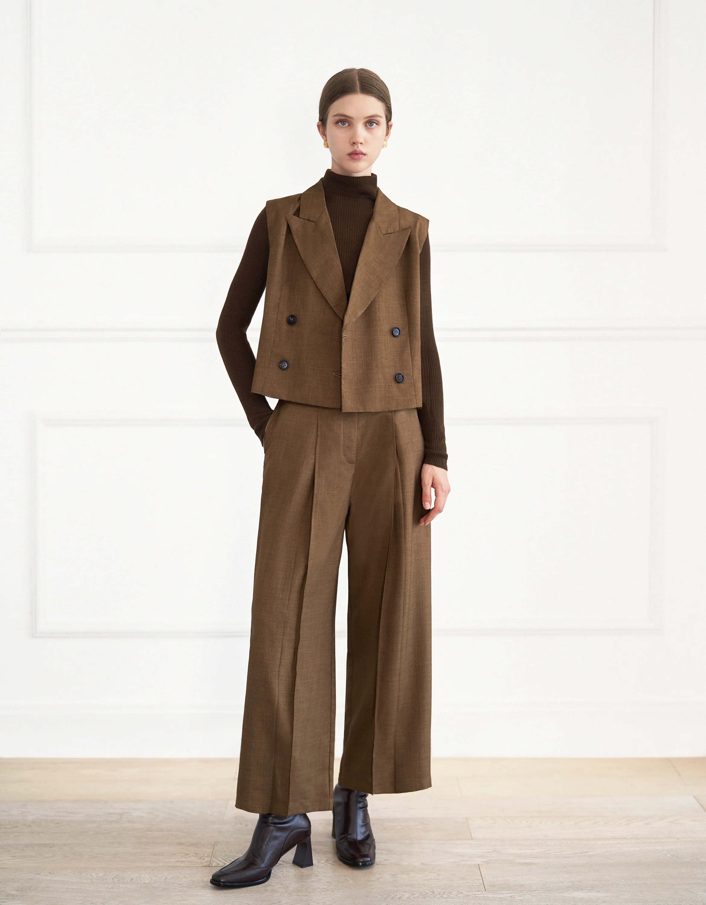 Pleated Wide Leg Straight Pants - Image 2