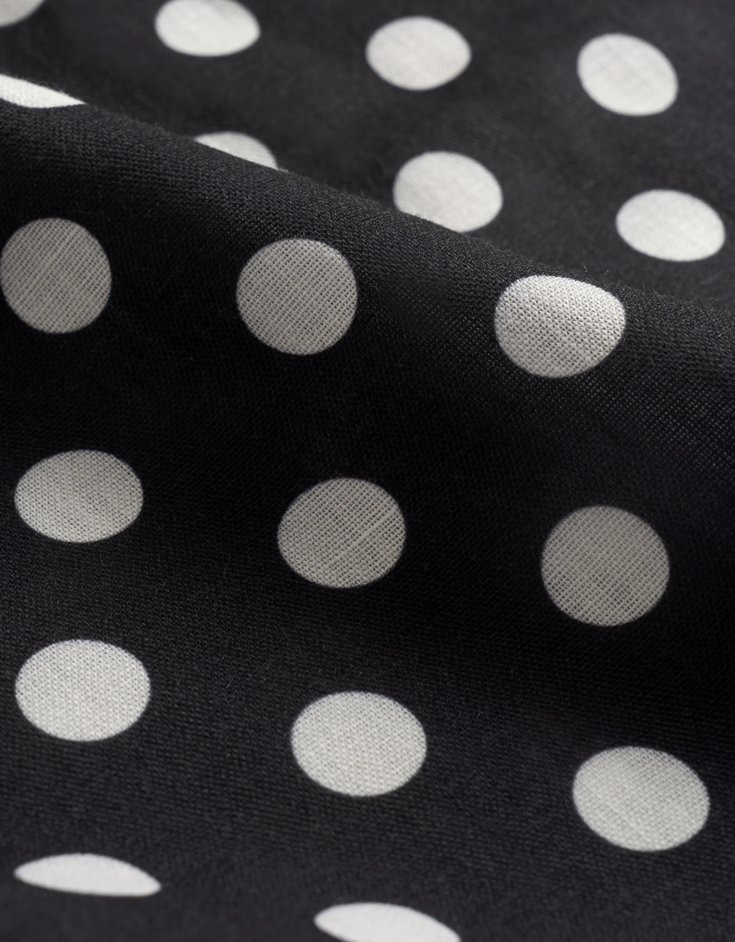 Polka Dot Round Neck Sleeveless Dress - Image 14