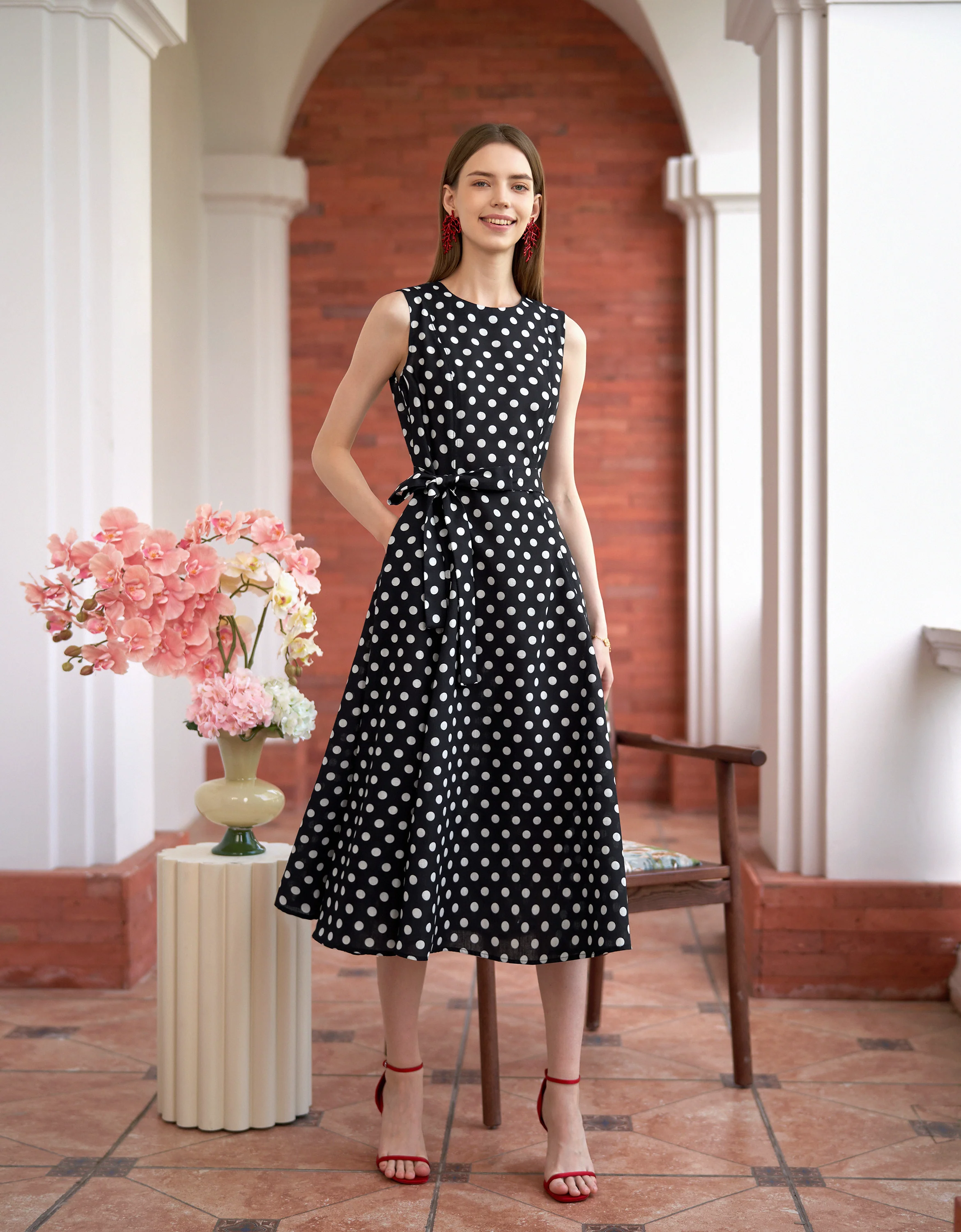Polka Dot Round Neck Sleeveless Dress - Image 5