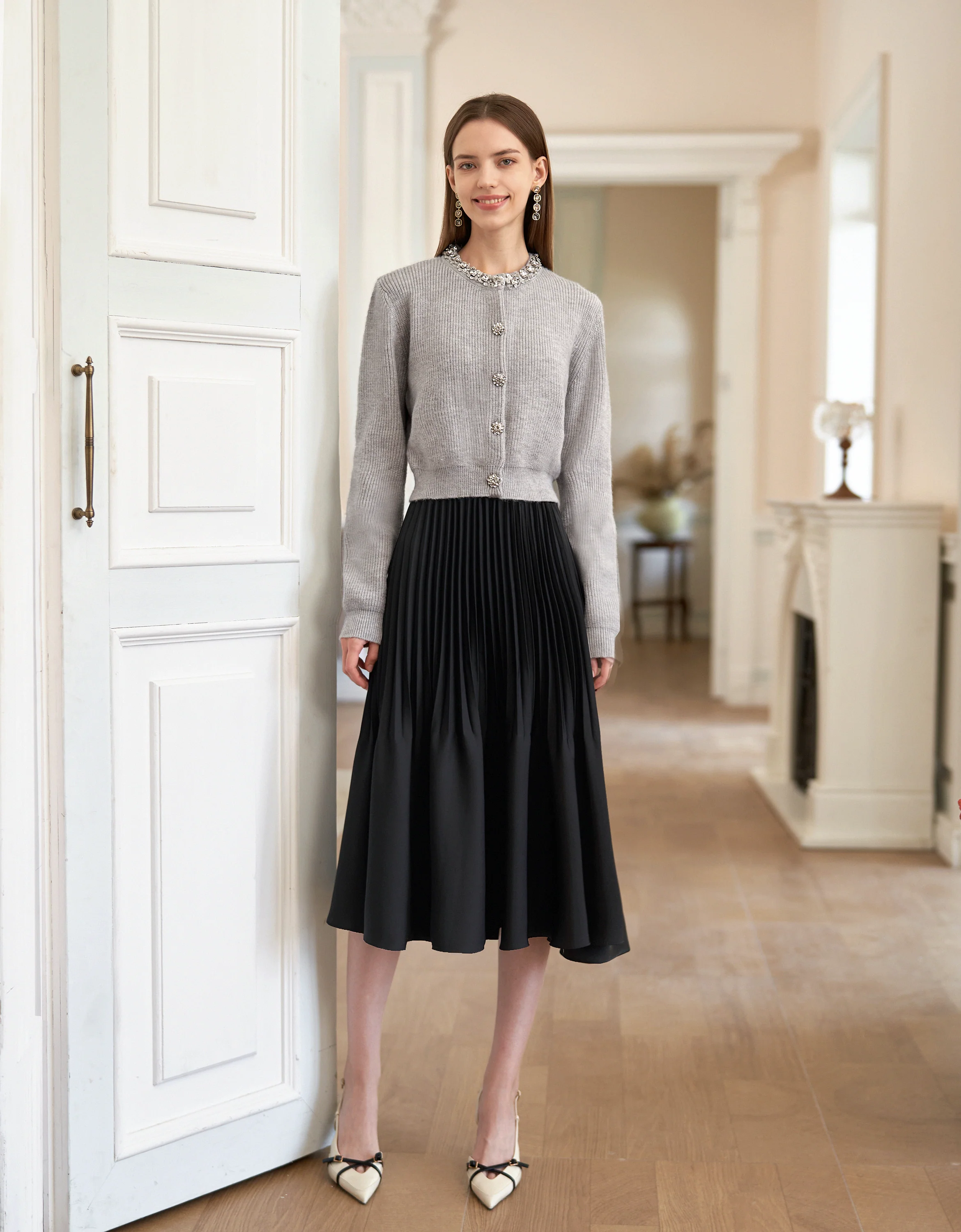 Rhinestone Collar Long Sleeve Knitted Cardigan - Image 4