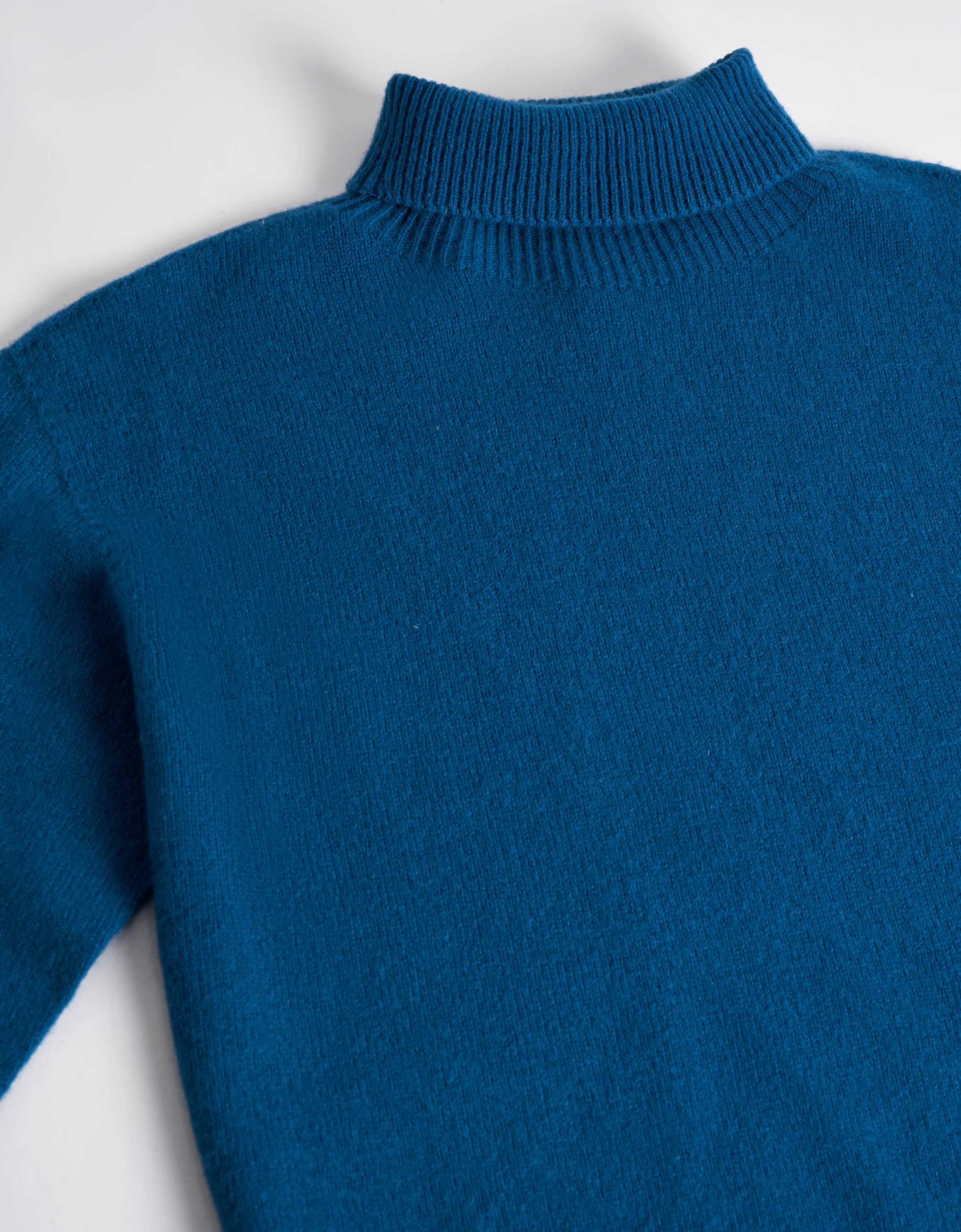 Ribbed Trims High Neck Knit Top - Image 4