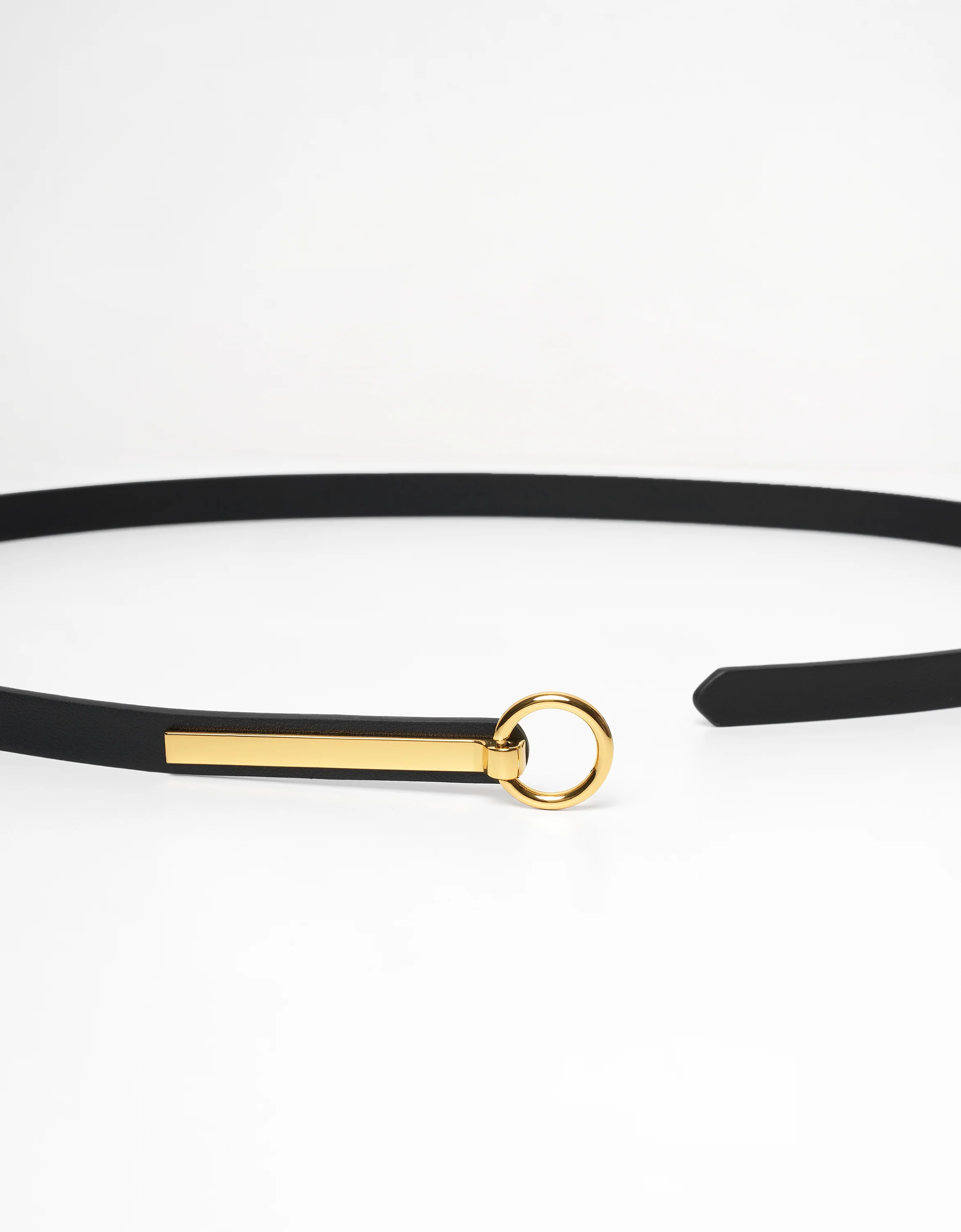 Ring Buckle Knotted Leather Belt - Image 5