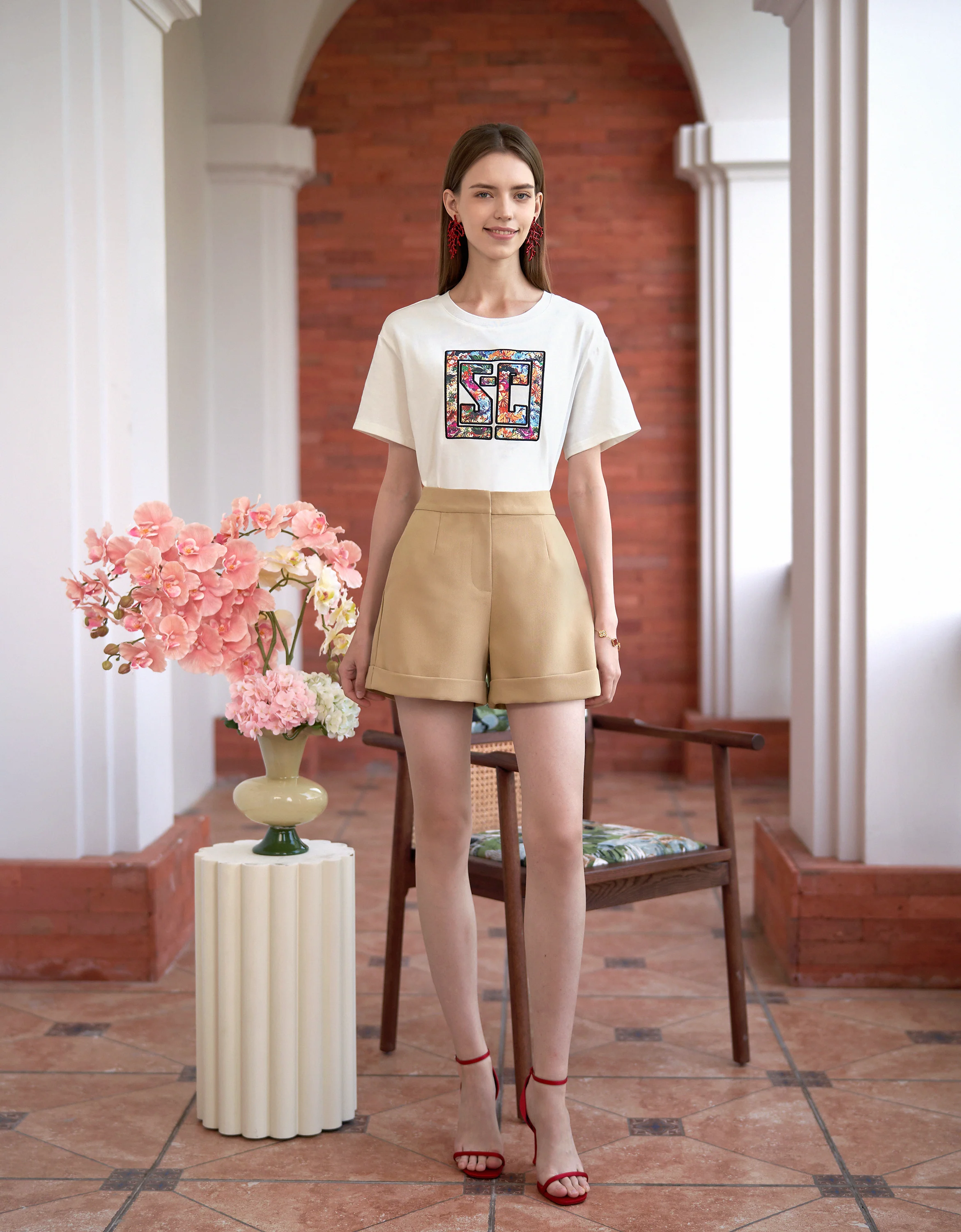 Rolled-up A-line Shorts - Image 4