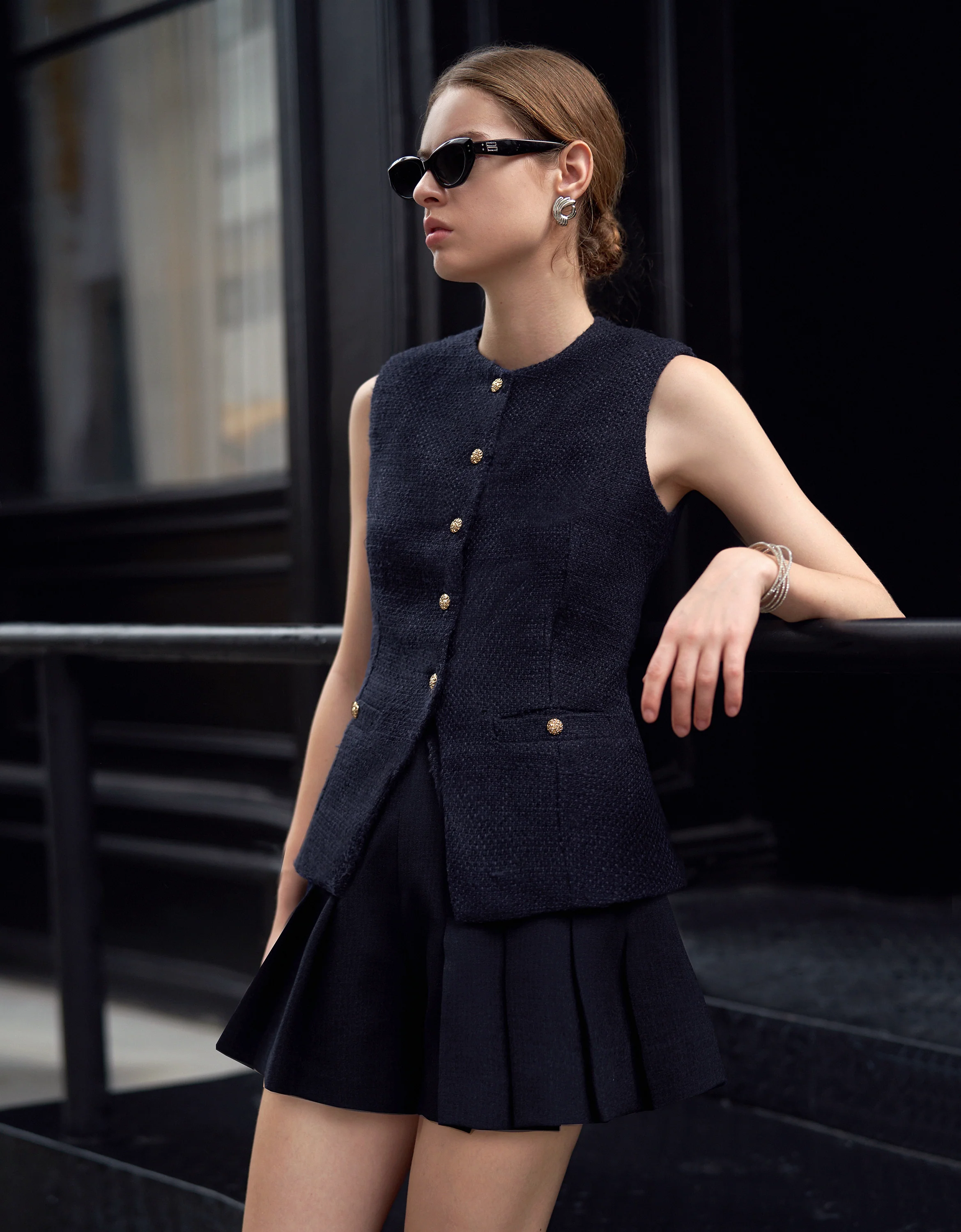 Round Neck Button Front Sleeveless Vest - Image 19