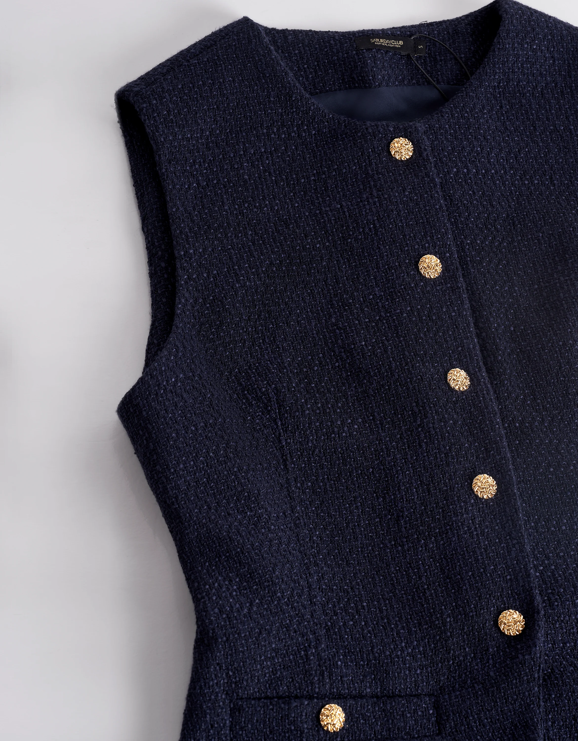 Round Neck Button Front Sleeveless Vest - Image 20