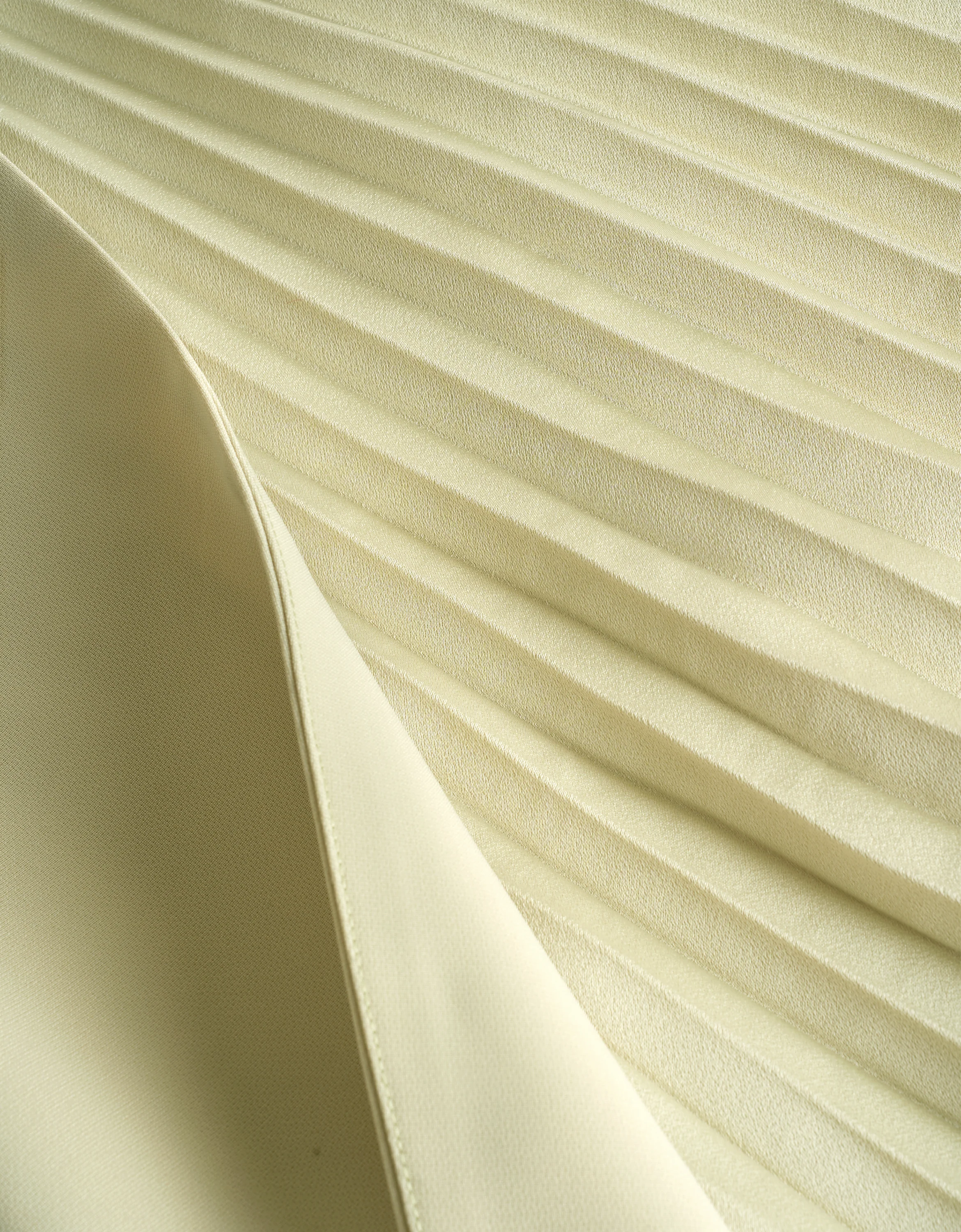 Round Neck Sleeveless Asymmetric Pleated Dress - Image 7